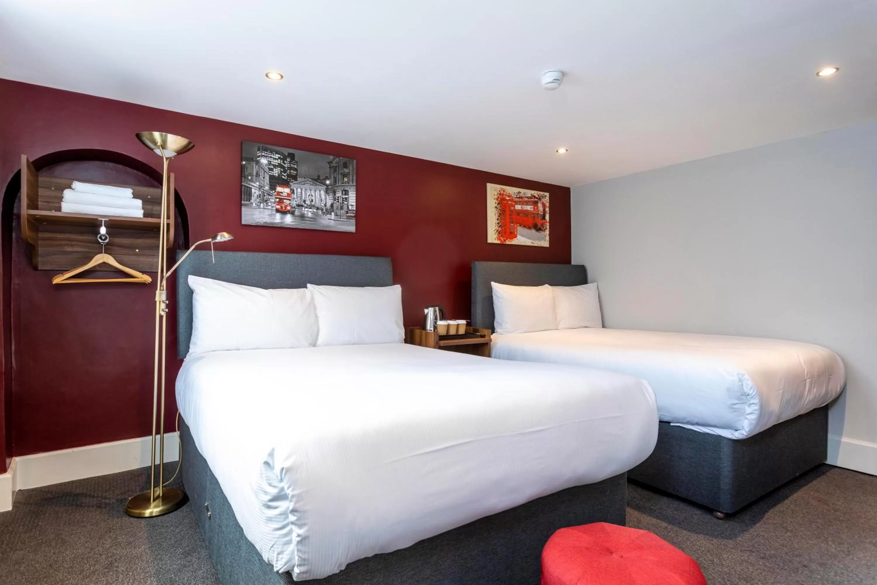 Queen Room with Two Queen Beds in Royal Park Hotel