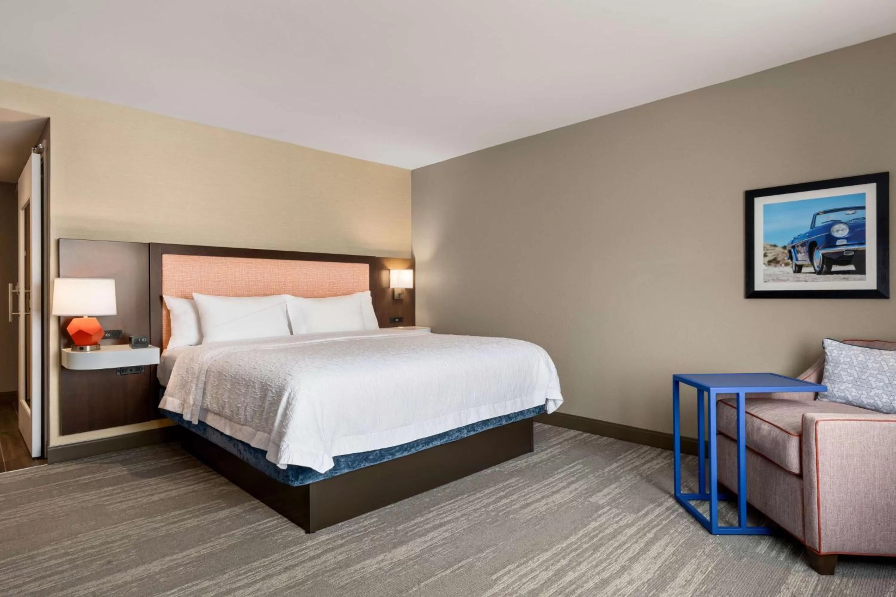 King Room in Hampton Inn & Suites Ocean City West