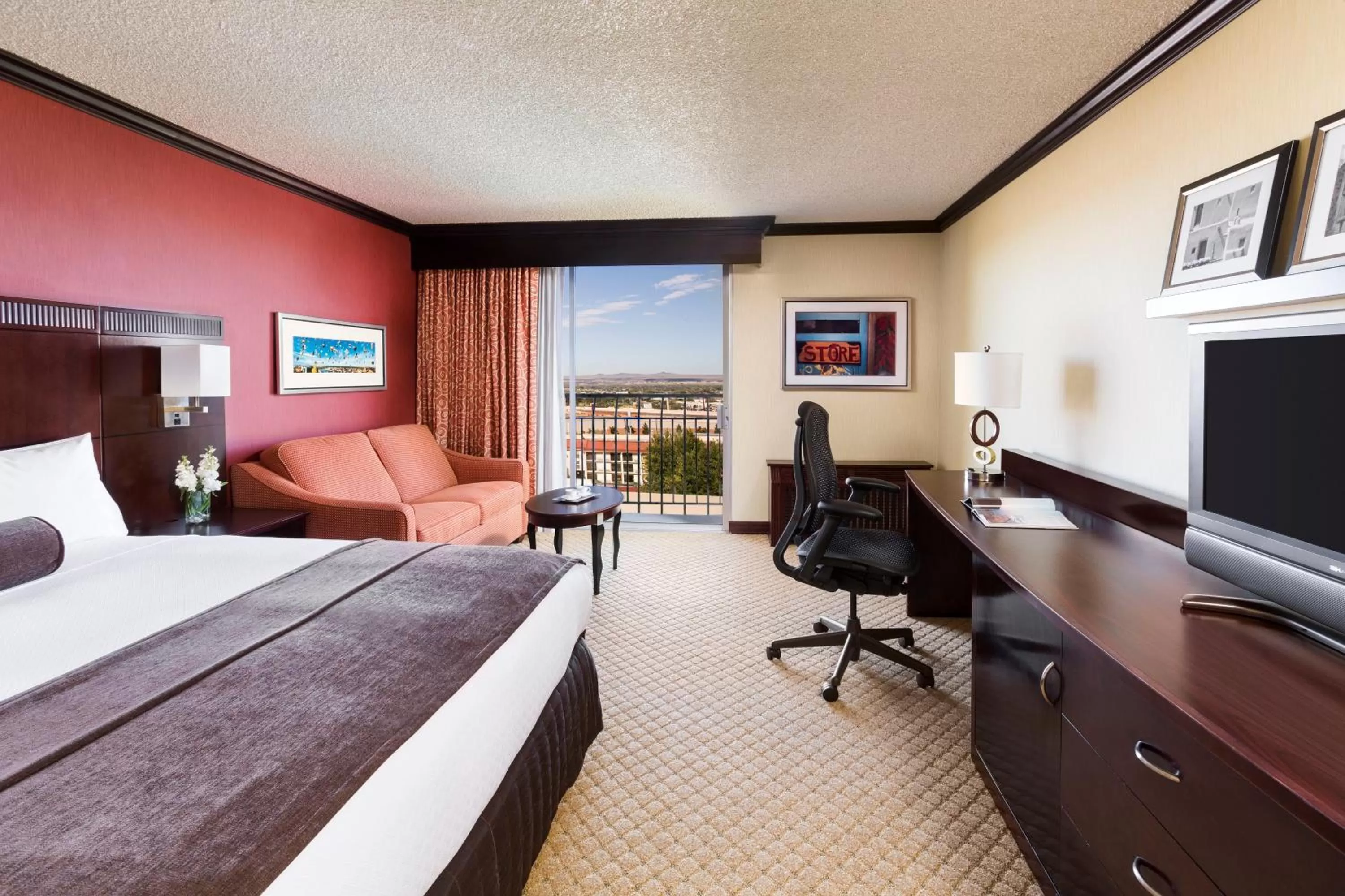 Standard Room in Albuquerque Crowne Plaza by IHG