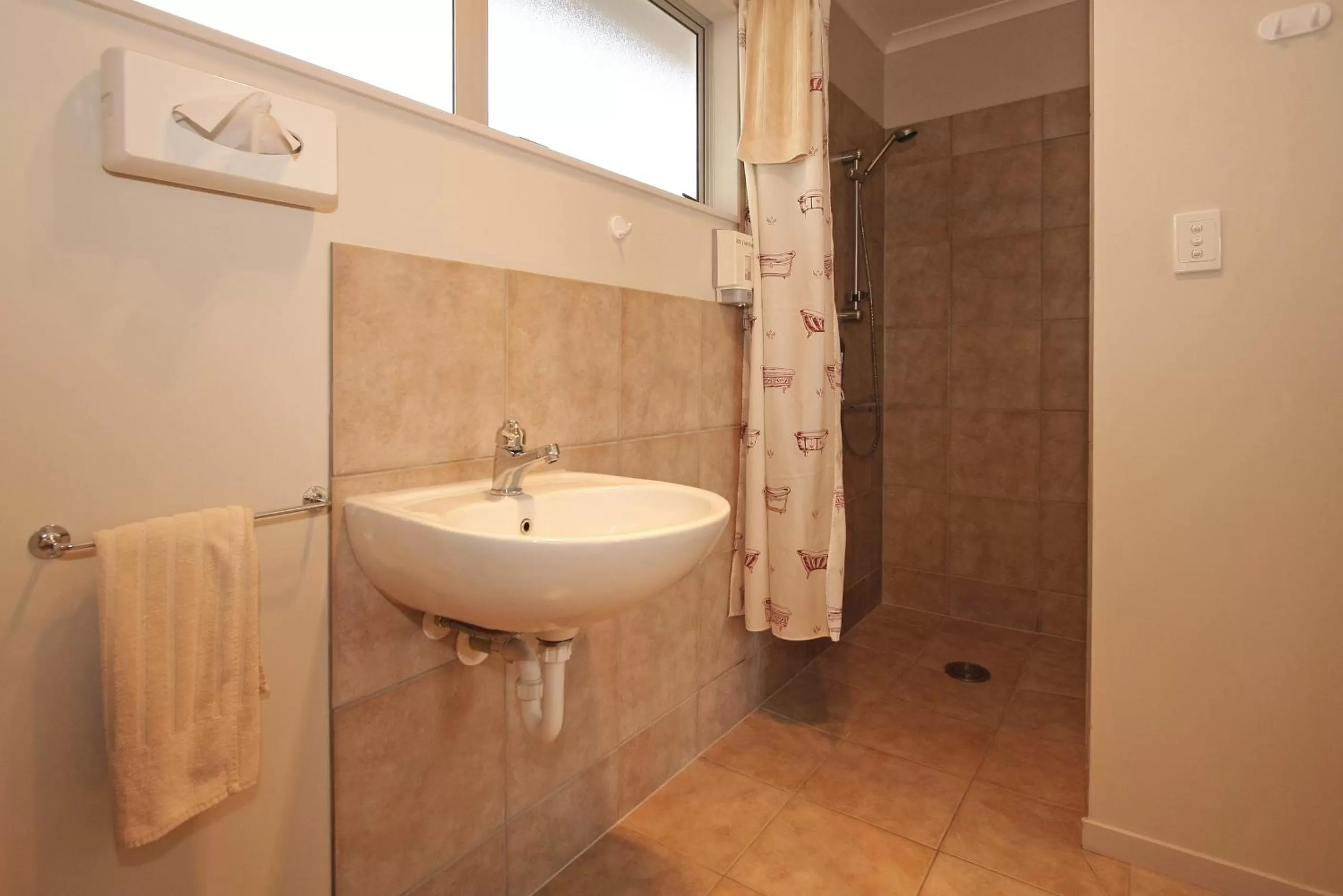 Deluxe Studio in Big Five Motel