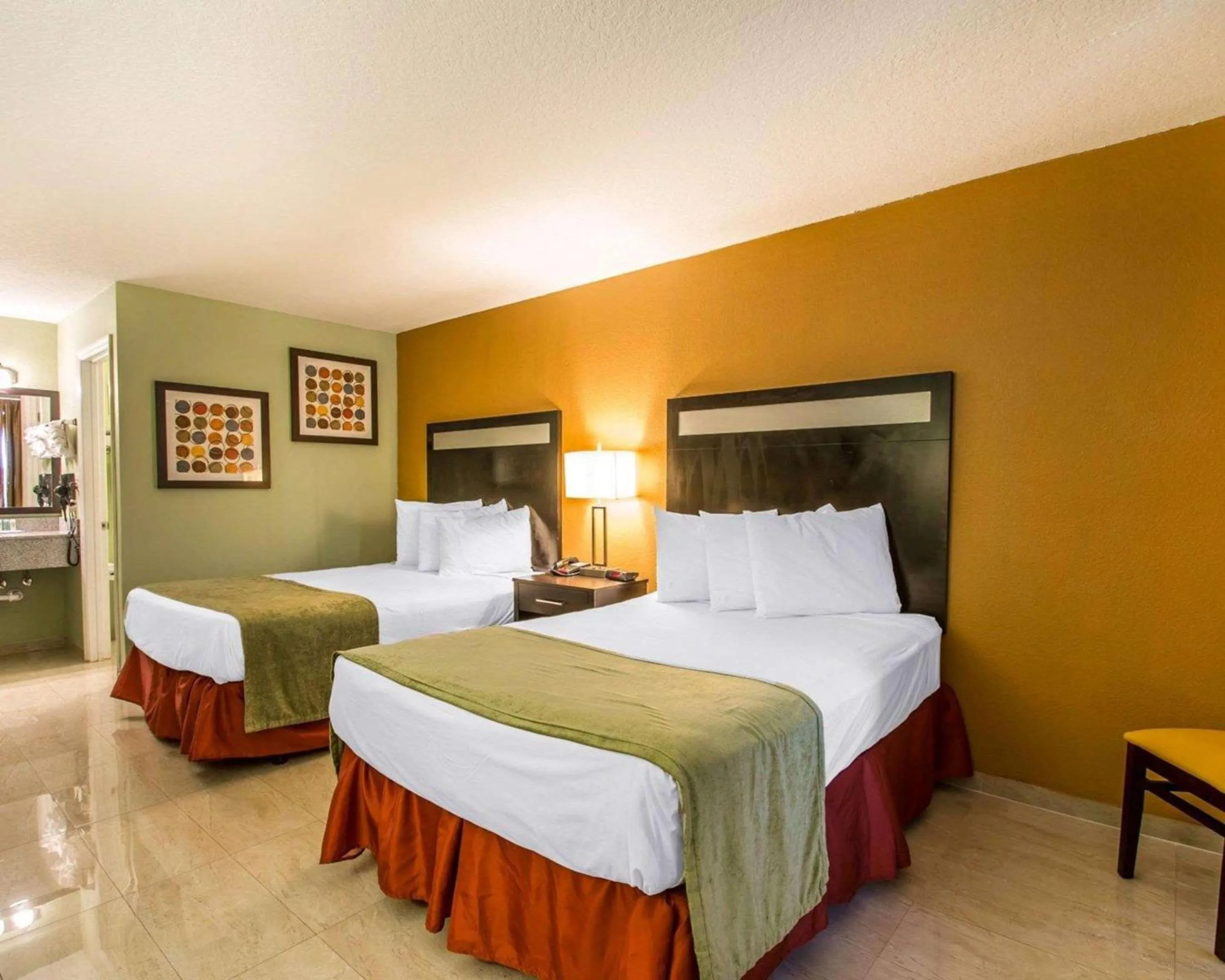 Double Room with Two Double Beds - single occupancy - Accessible/Non-Smoking in Sunset Palm Hotel