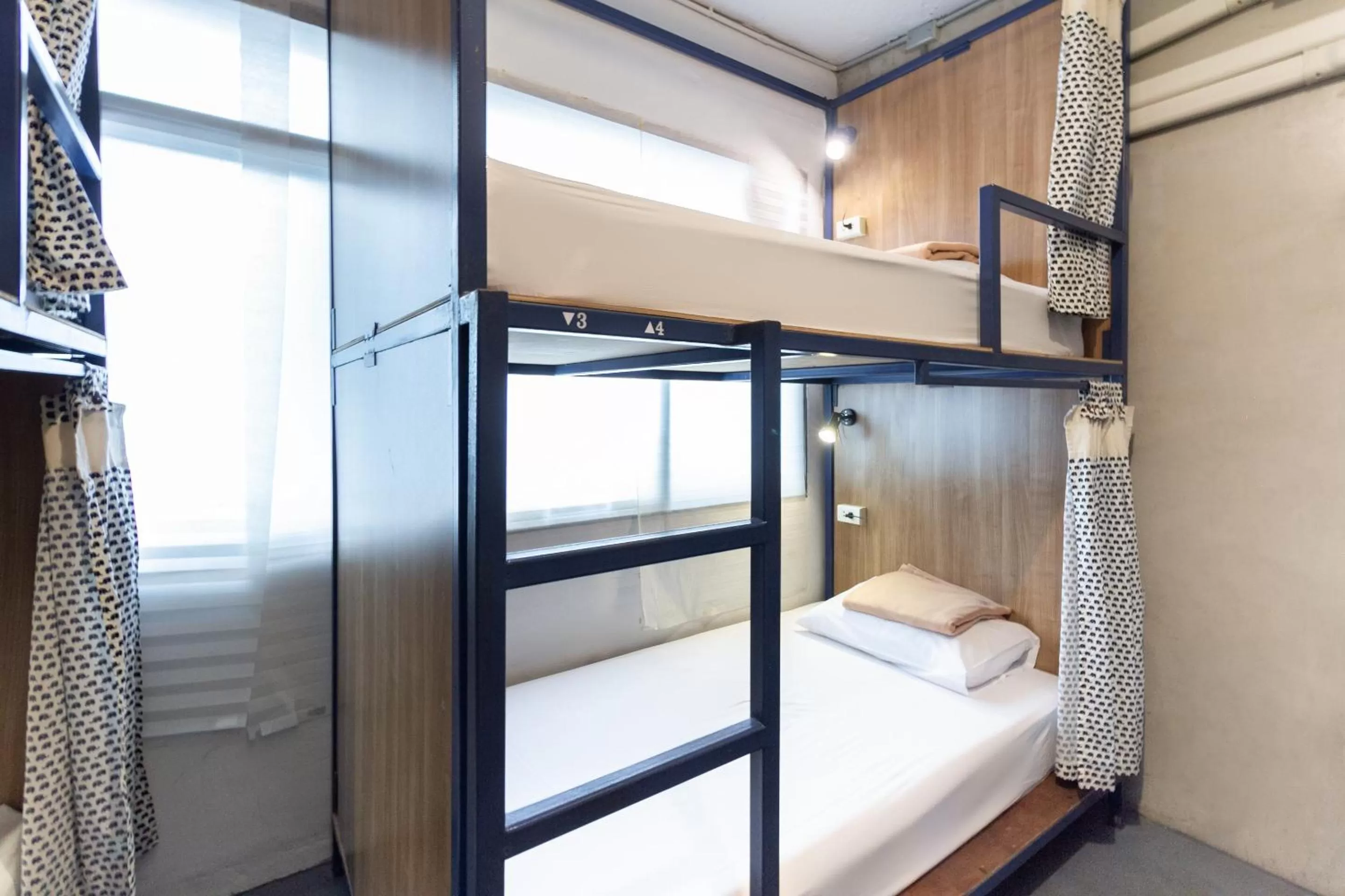 Bed in 4-Bed Mixed Dormitory Room in Hoft Hostel Bangkok