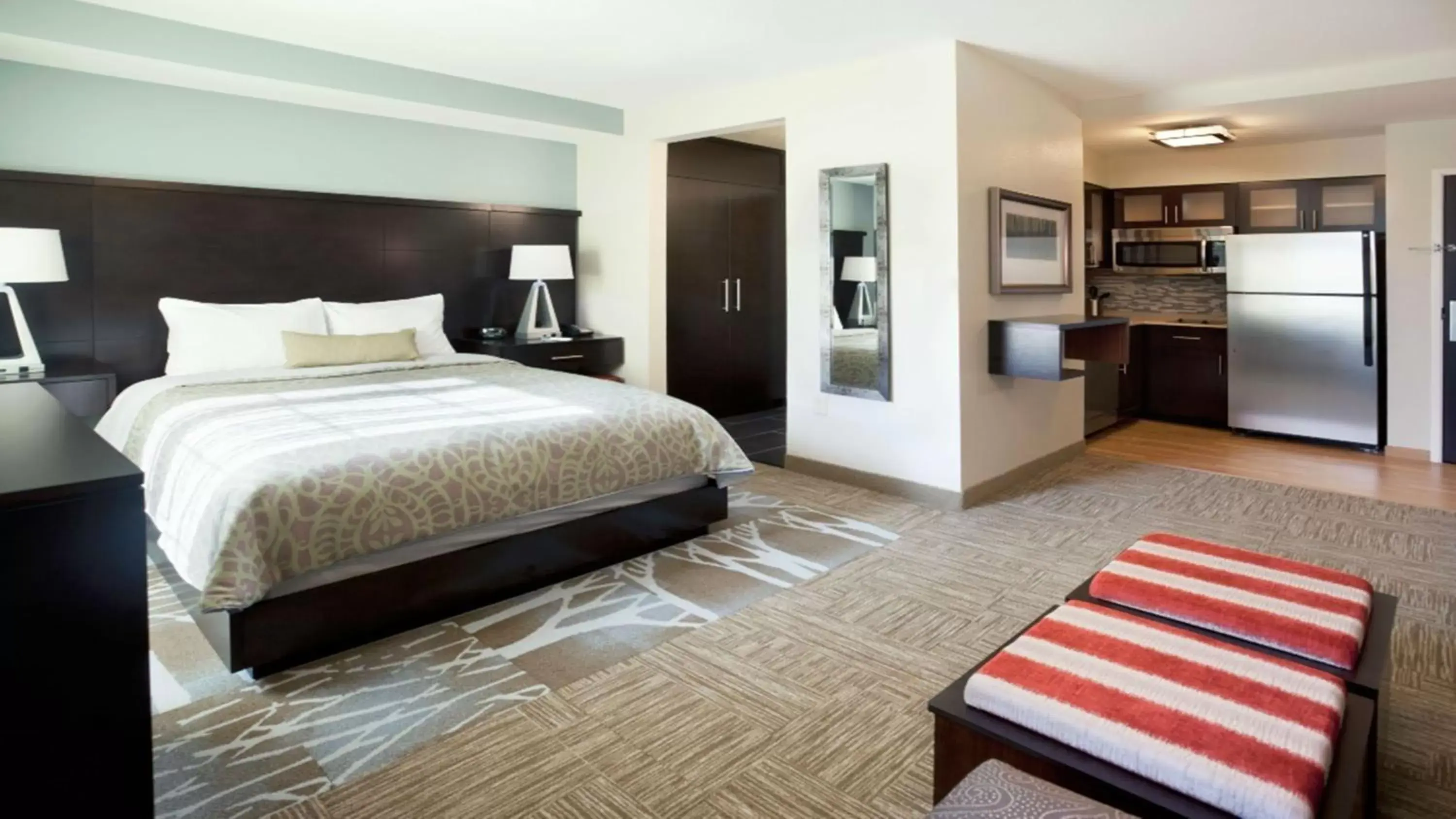Staybridge Suites Auburn Hills by IHG Staybridge Suites Auburn Hills by IHG