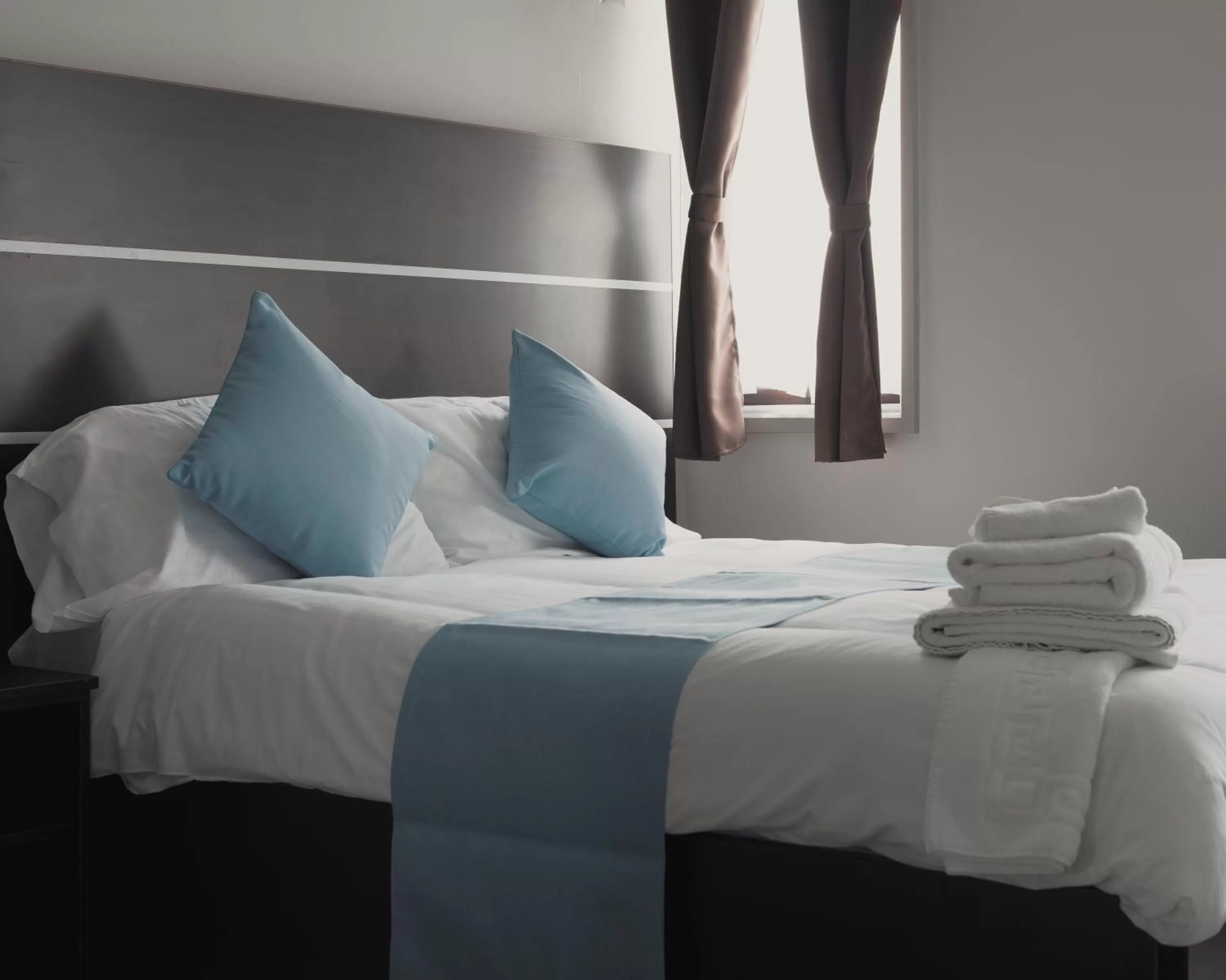 Bed in Best Western Ebbw Vale