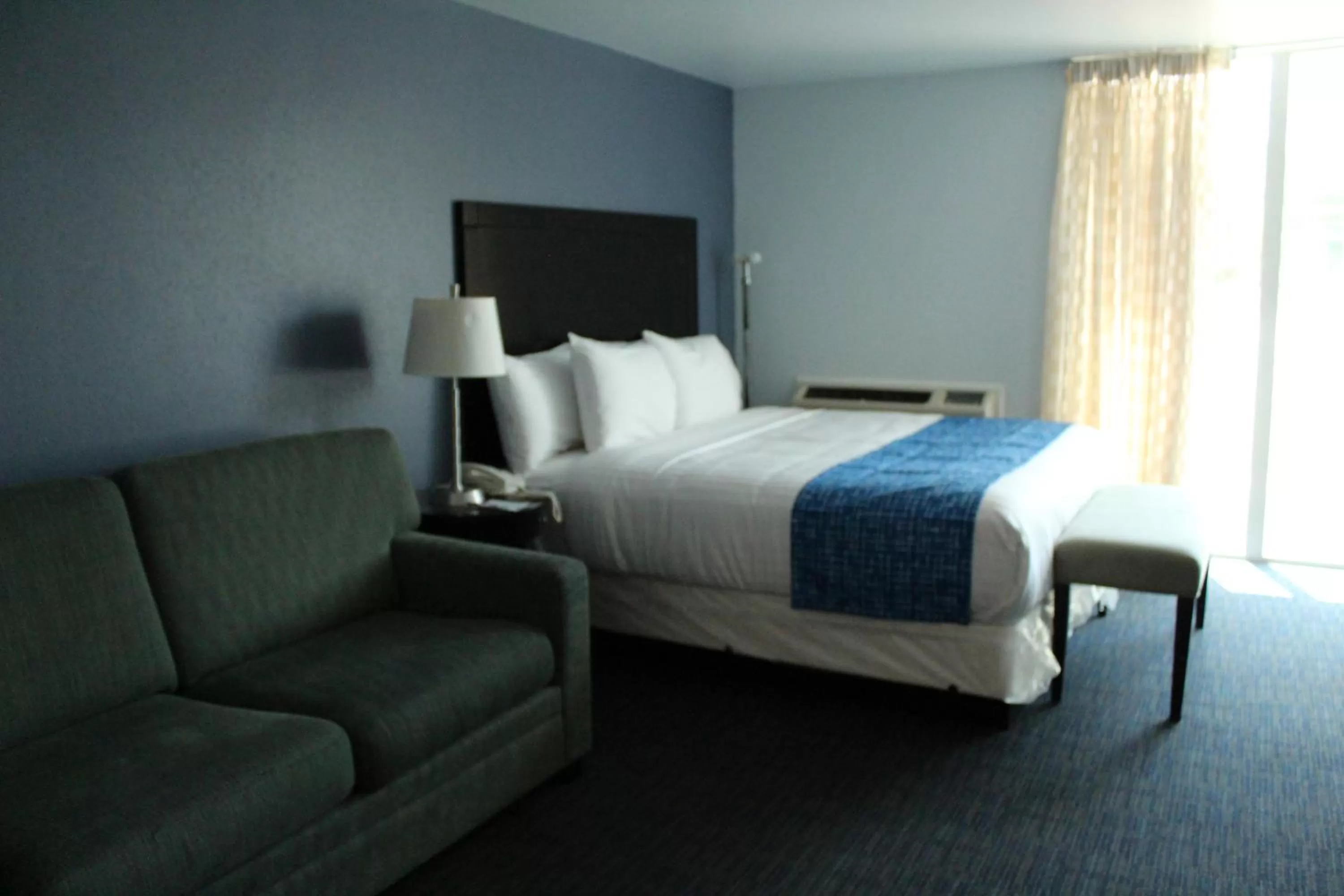 King Room - Non-Smoking in Travelodge by Wyndham Water's Edge Hotel - Racine