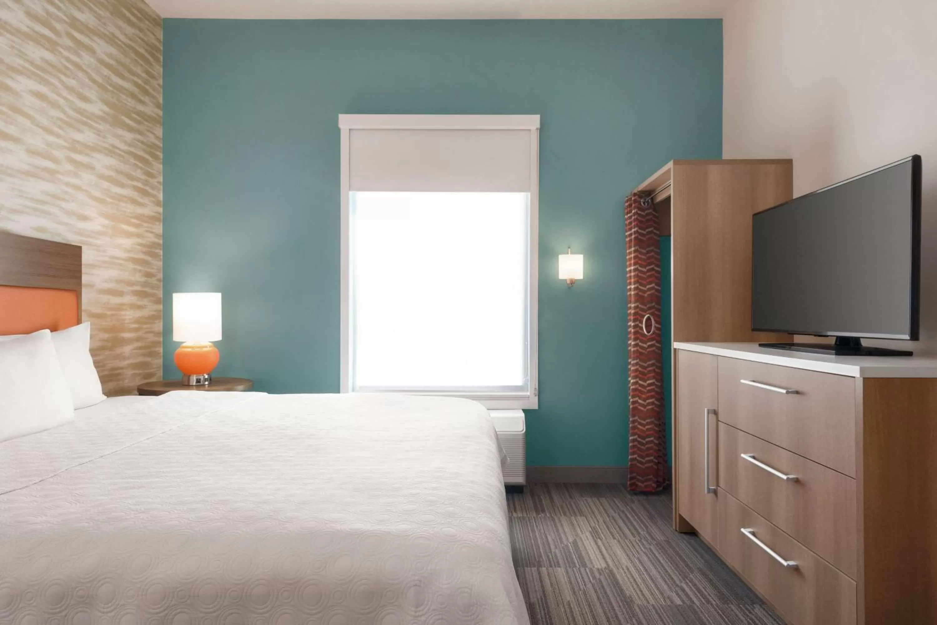 One-Bedroom King Suite - Non-Smoking in Home2 Suites By Hilton Bismarck