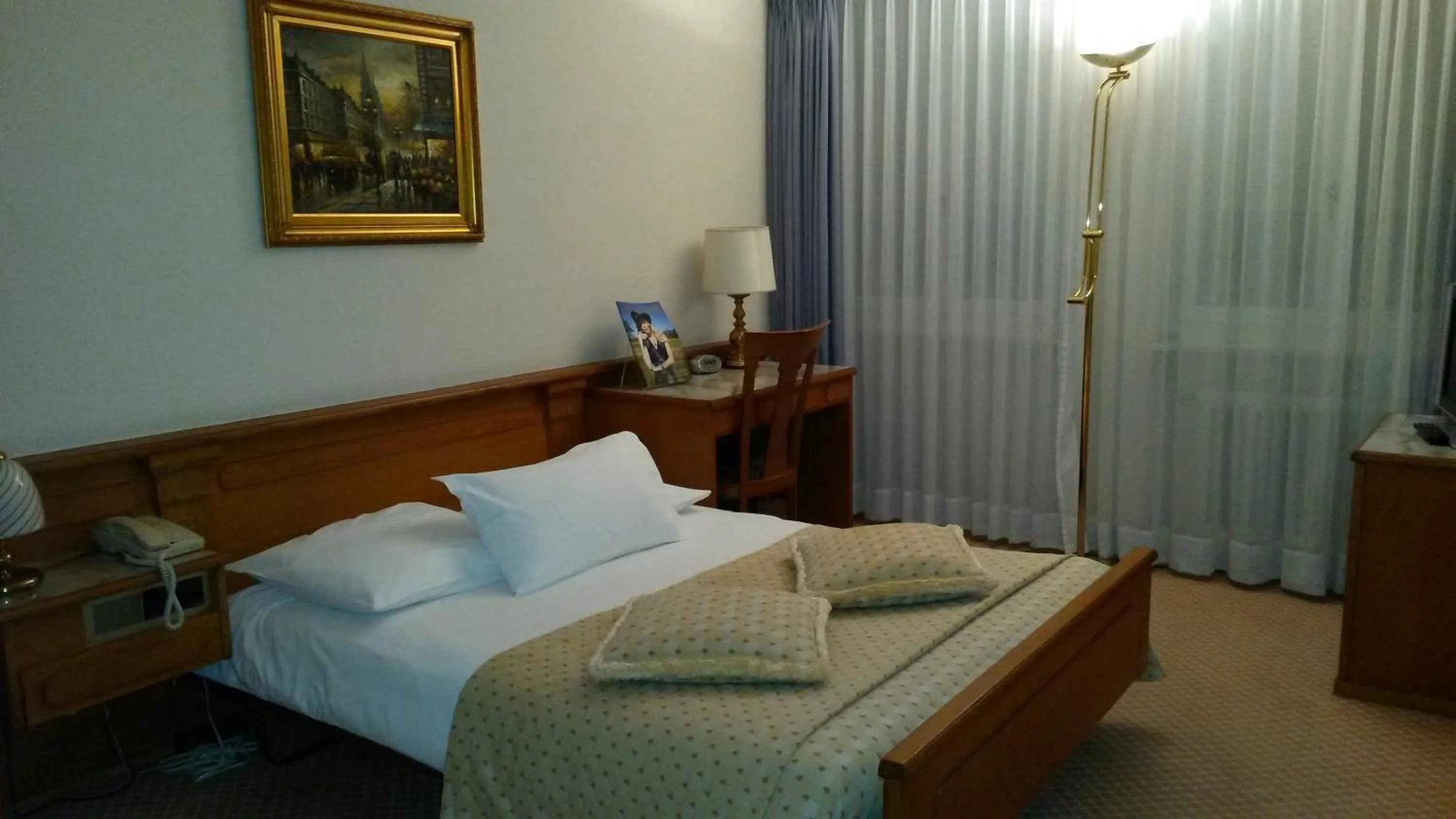 Double Room in Hotel Century