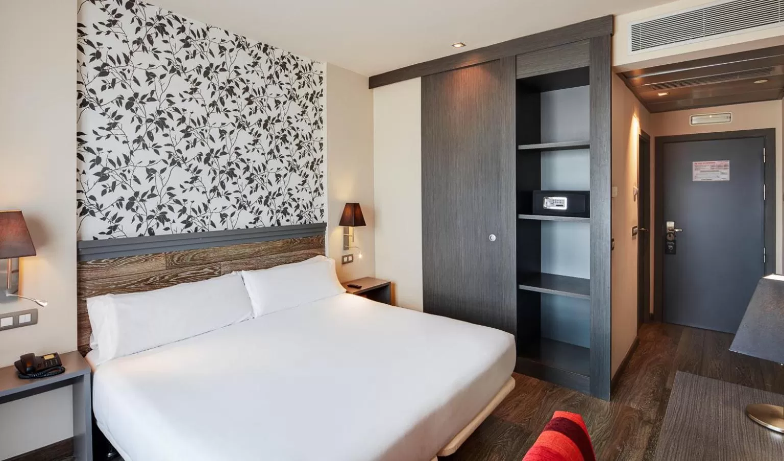 Queen Room in Sercotel Plaza Feria