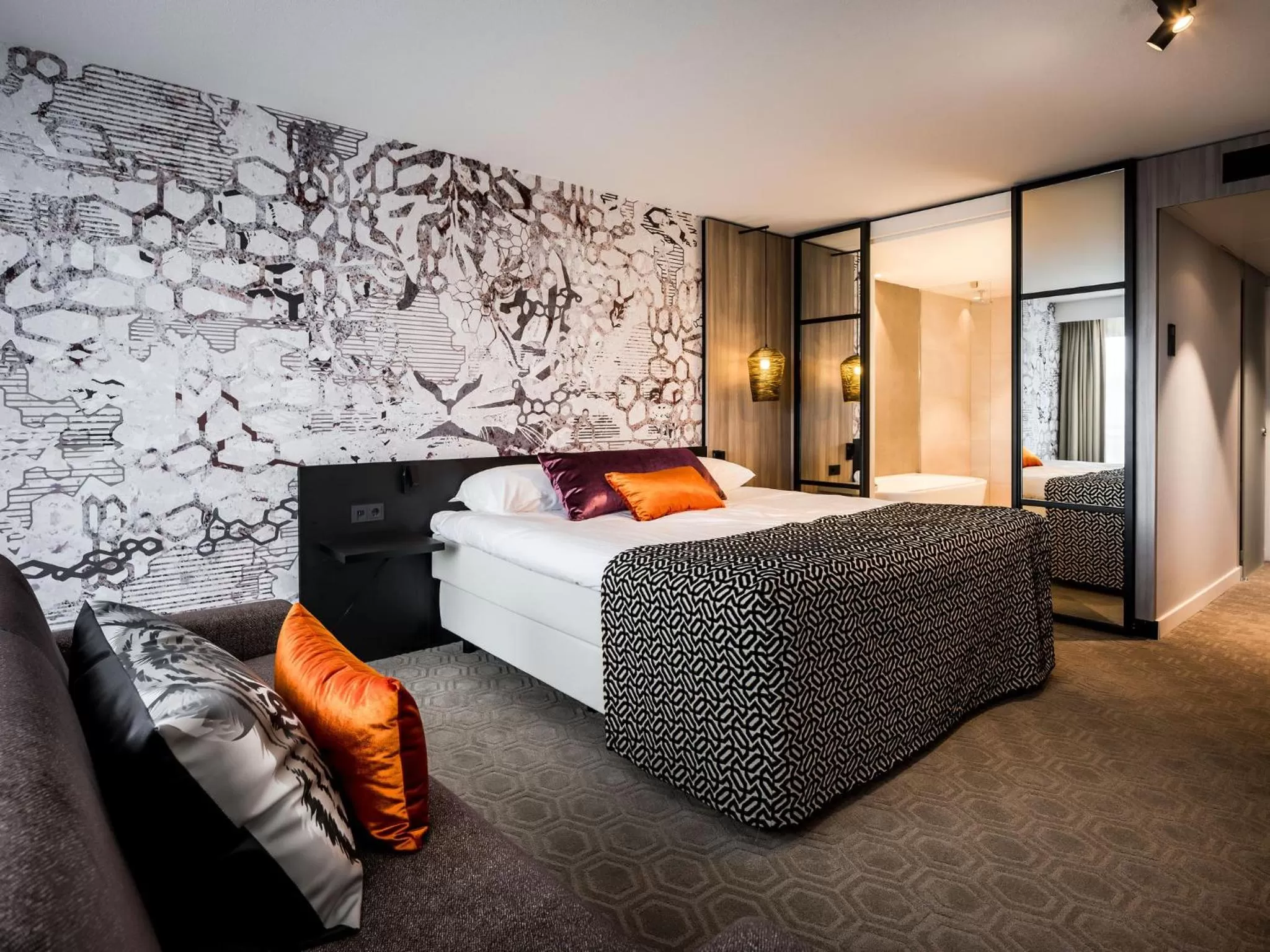 Deluxe Twin Room in Hotel Van der Valk Maastricht