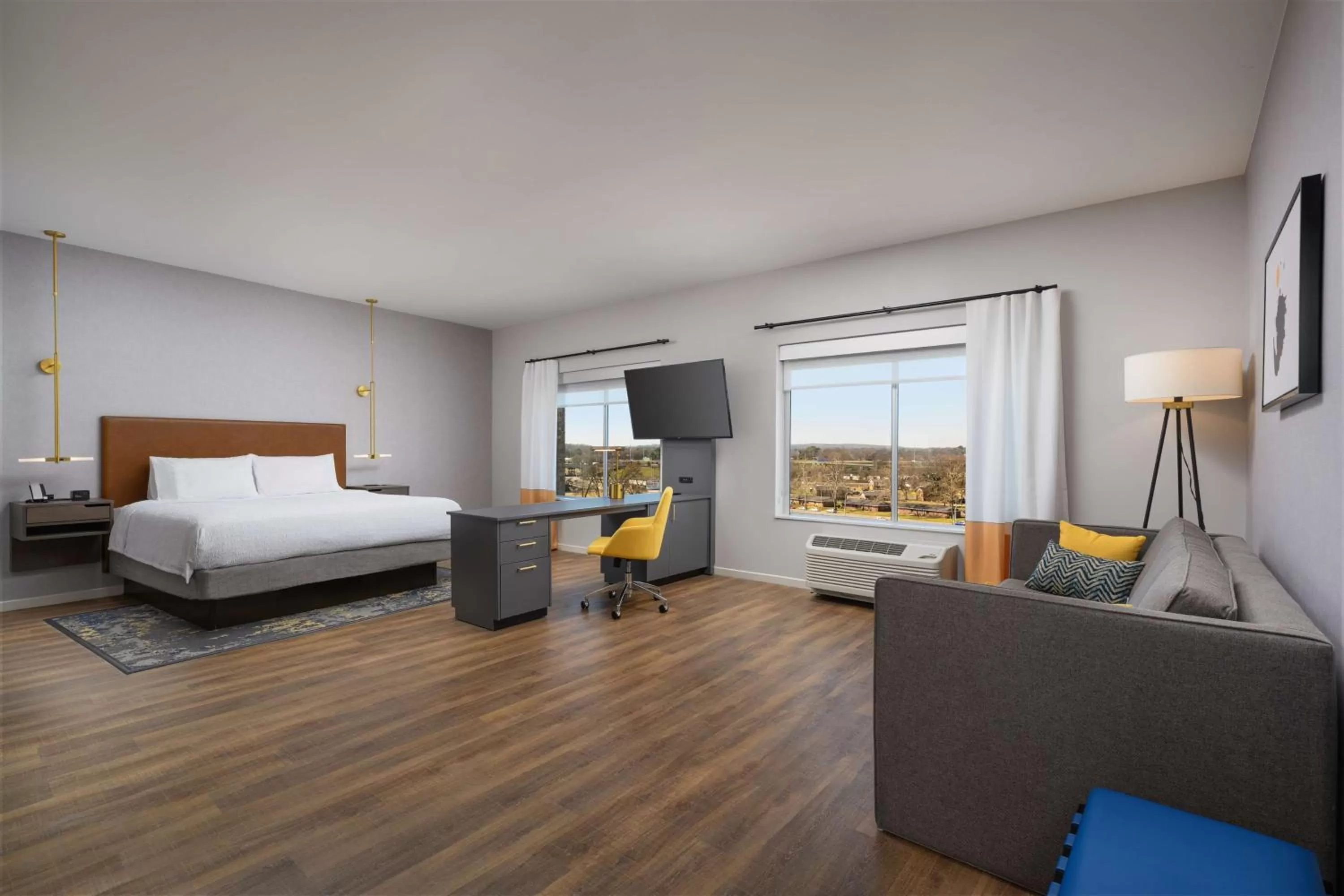 Deluxe King Suite in Hampton Inn & Suites Huntsville Downtown, Al