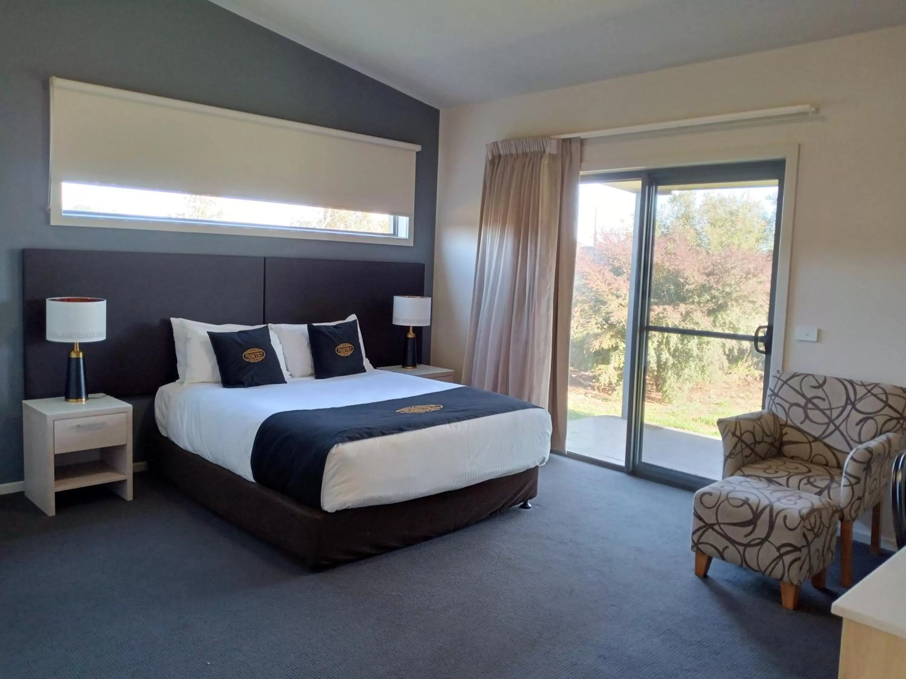 Two-Bedroom Suite in Quality Suites Seasons 5