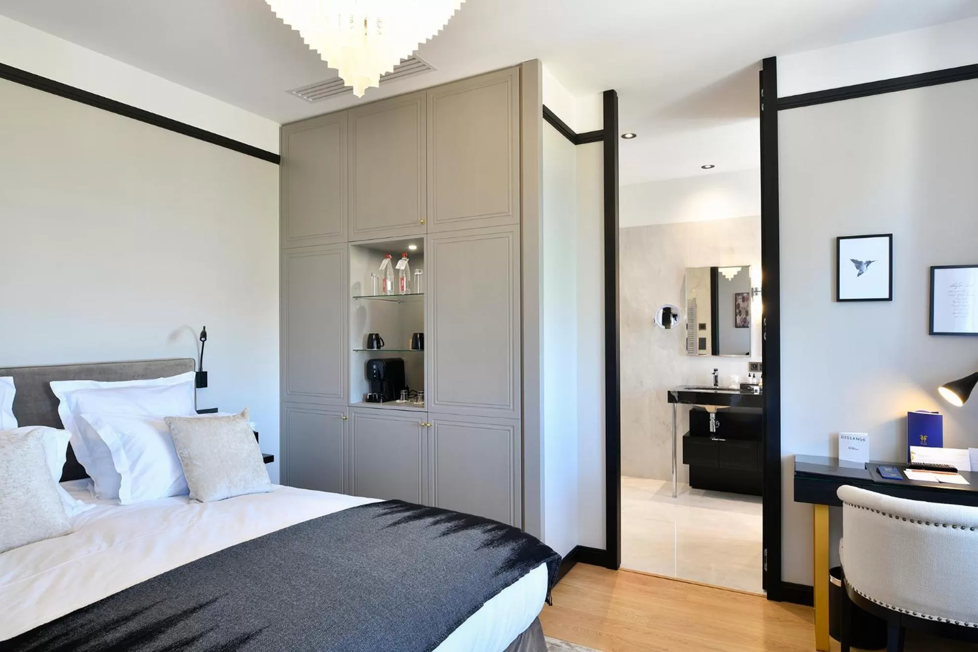 Deluxe Room with Sea View in Hôtel Restaurant le Touring - Teritoria