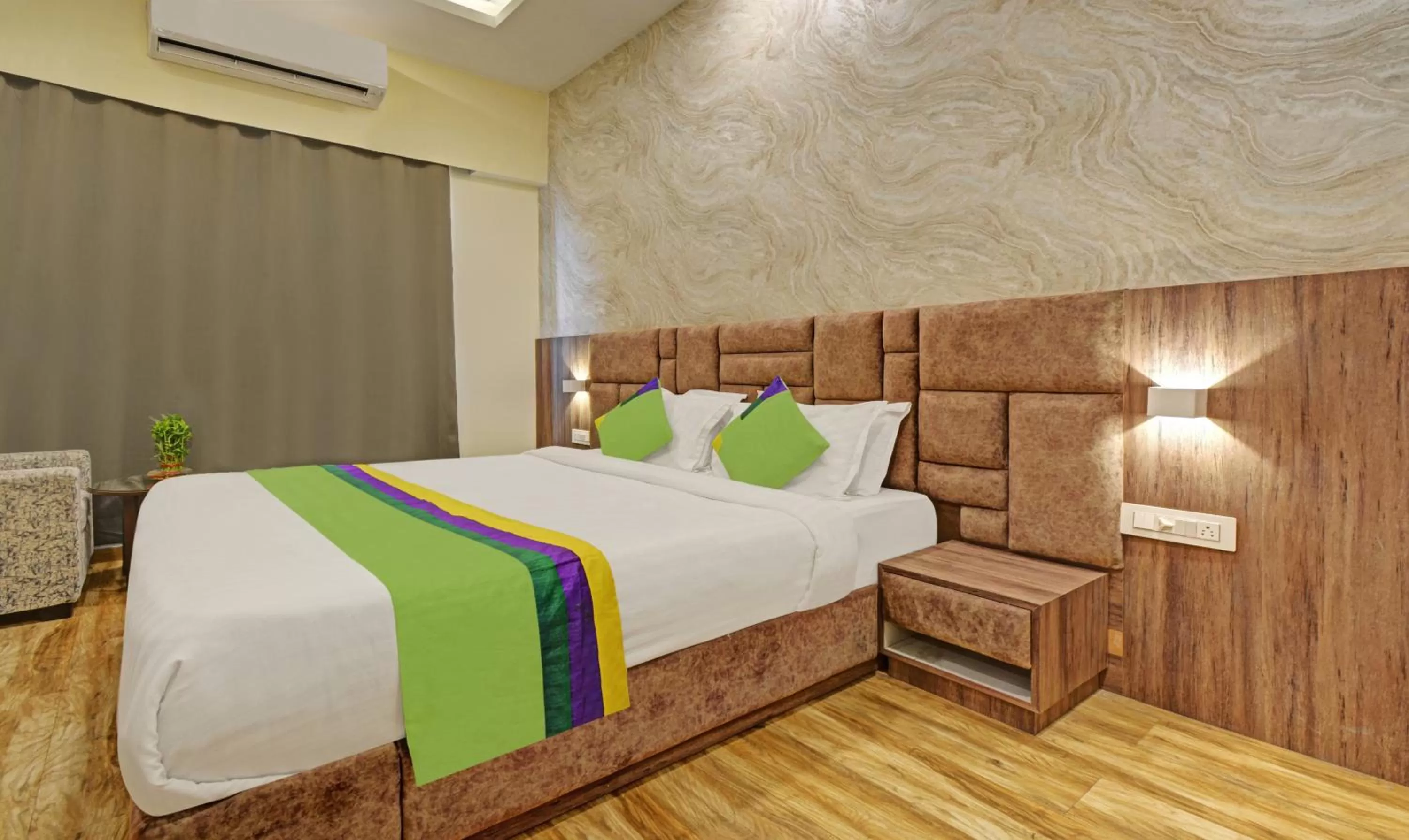 Superior Double Room in Tripli Hotels Le Shelton