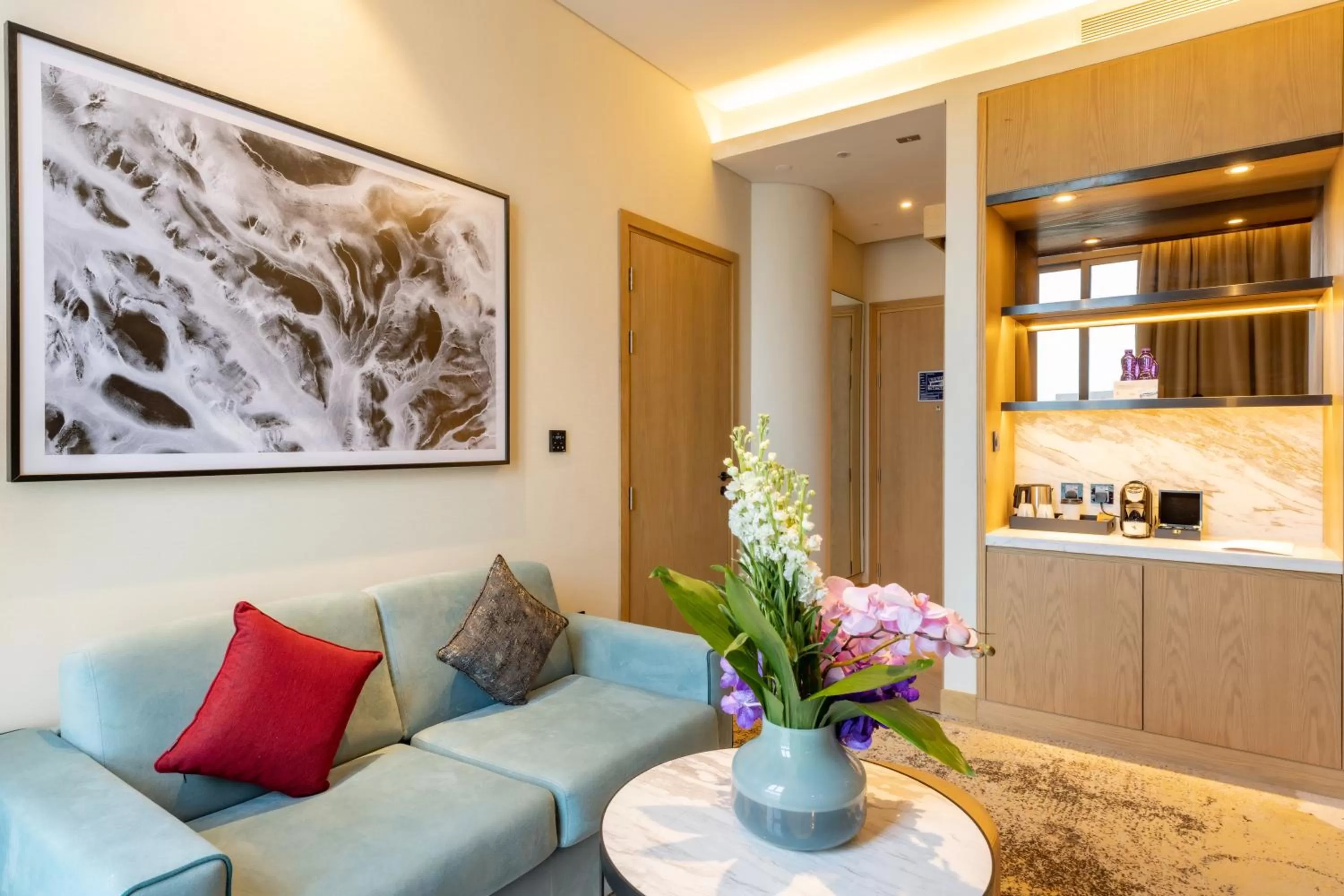 One Bedroom Suite with Two Double Beds - Smoking in Embassy Suites By Hilton Doha Old Town