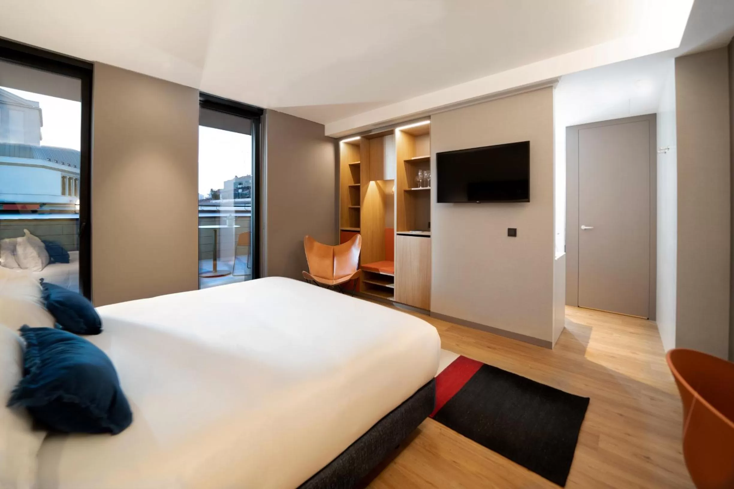 Deluxe King Room with Terrace in Ocean Drive Madrid