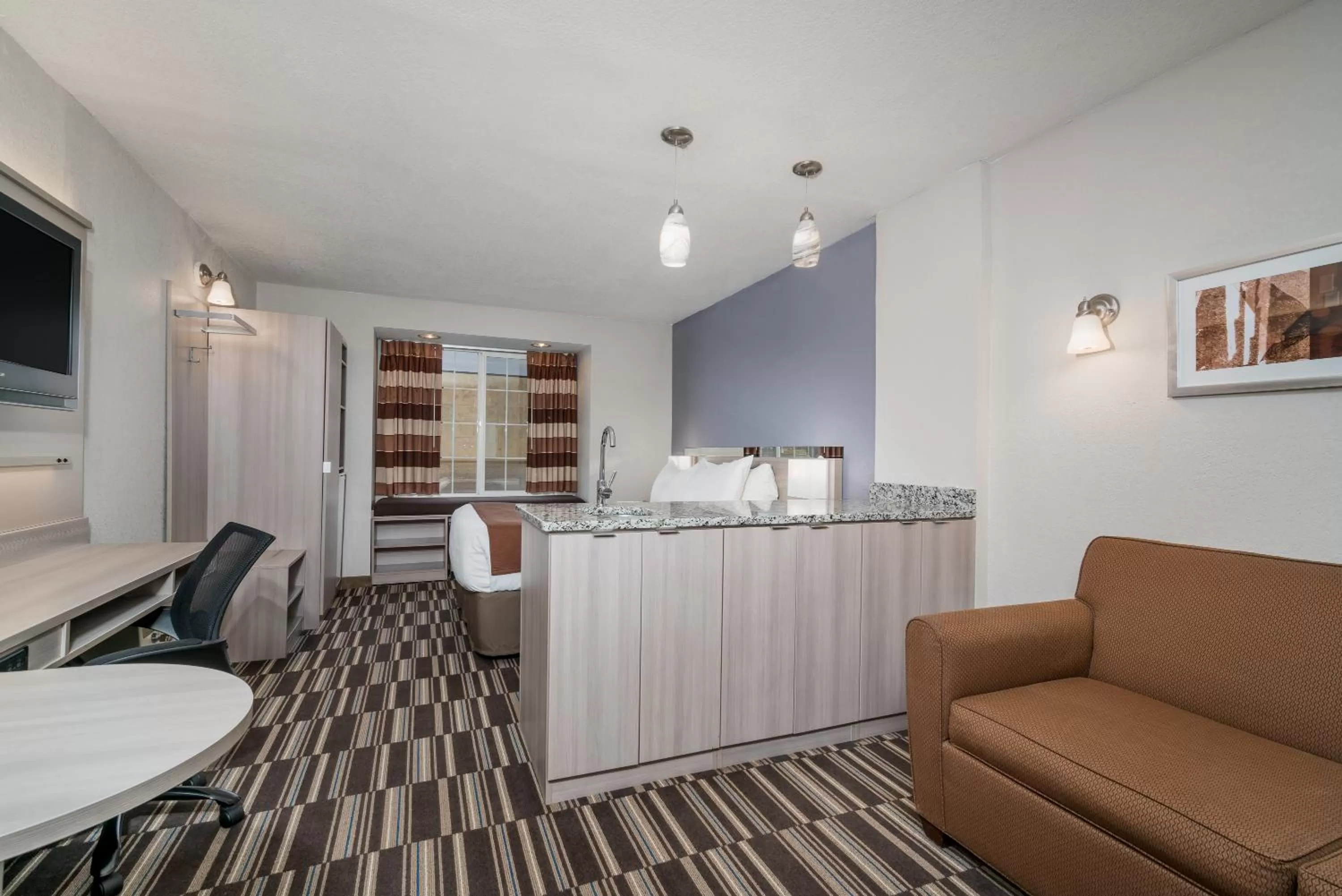 Queen Studio Suite - Non-Smoking in Microtel Inn & Suites by Wyndham Rochester North Mayo Clinic