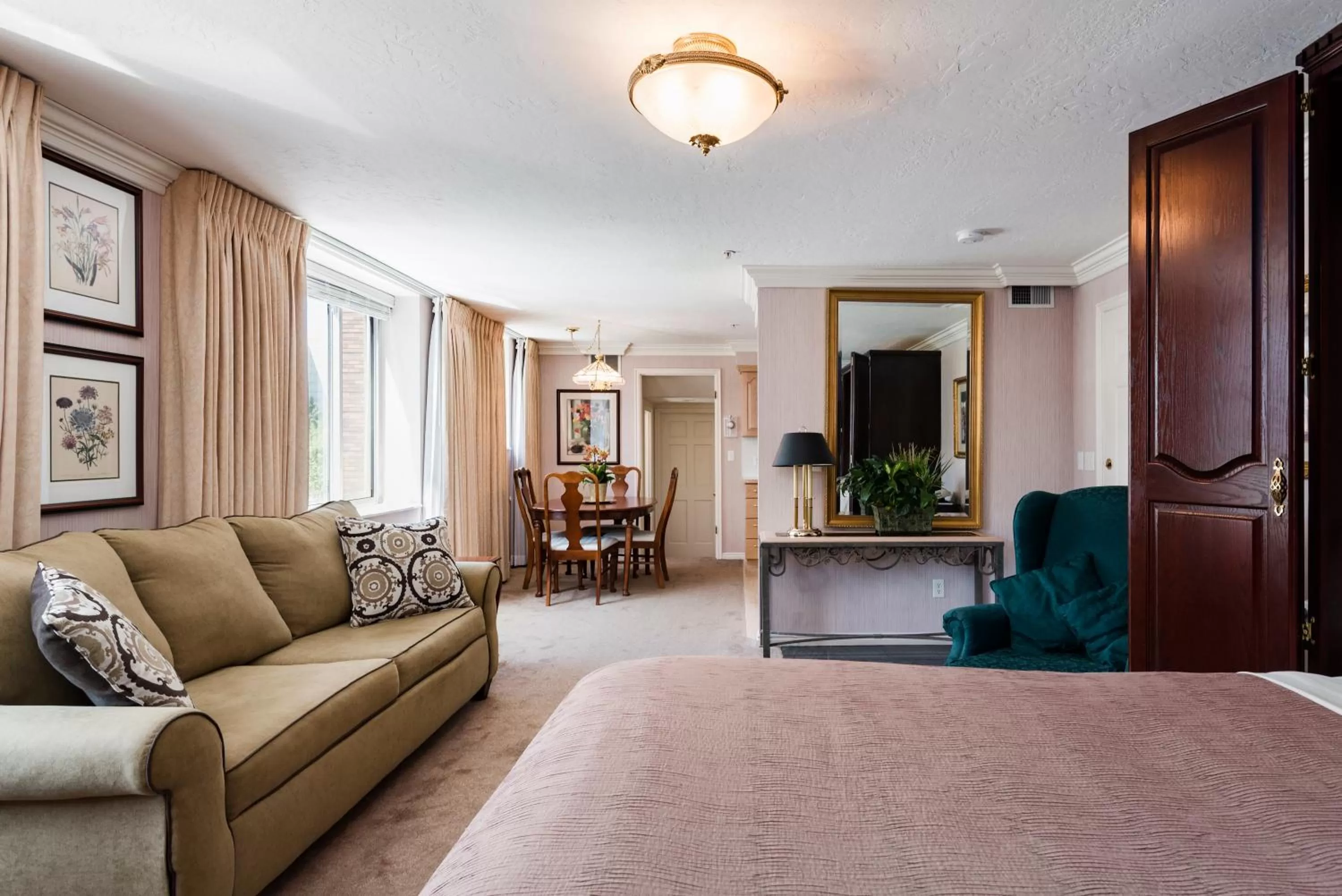 Superior Apartment in The Kimball at Temple Square
