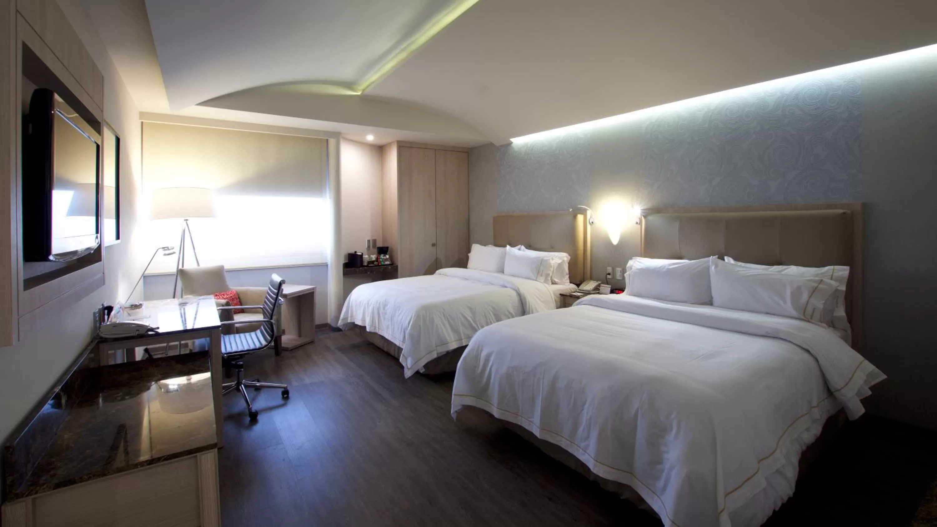 Standard Queen Room with Two Queen Beds in Holiday Inn Express Mexico- Toreo, an IHG Hotel