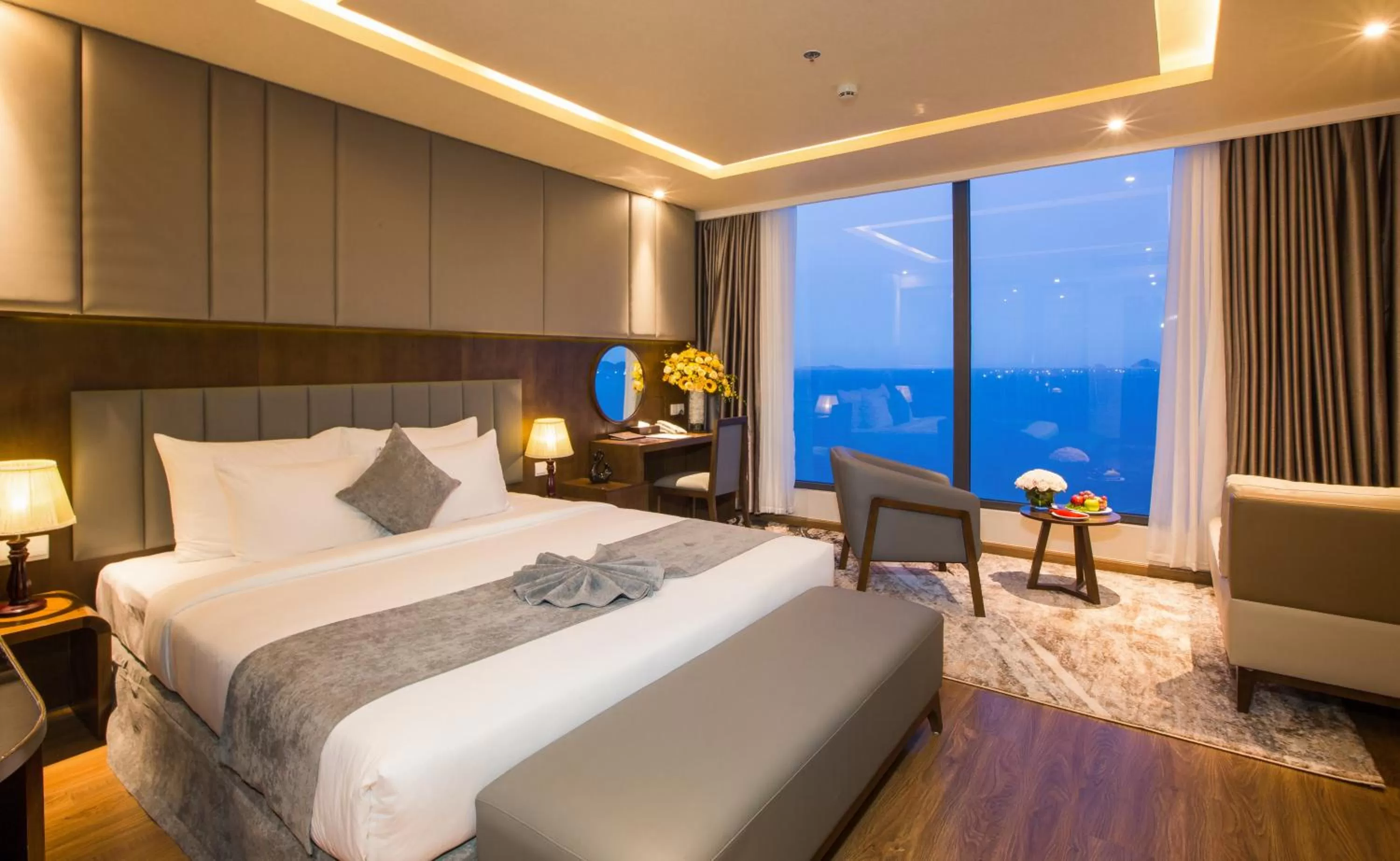 King Room with Sea View in DTX Hotel Nha Trang