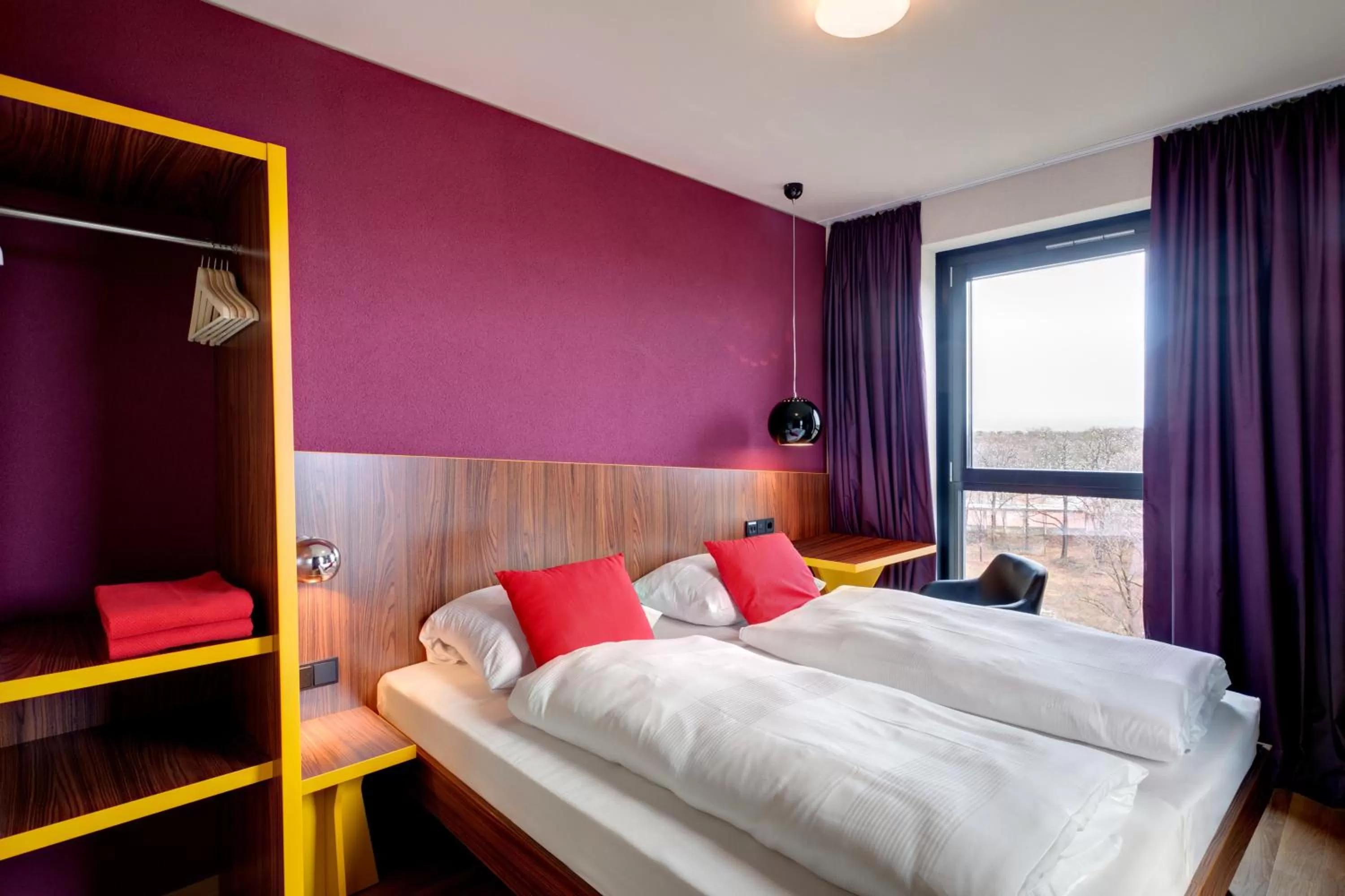 Superior Twin Room in MEININGER Hotel Frankfurt Main / Airport