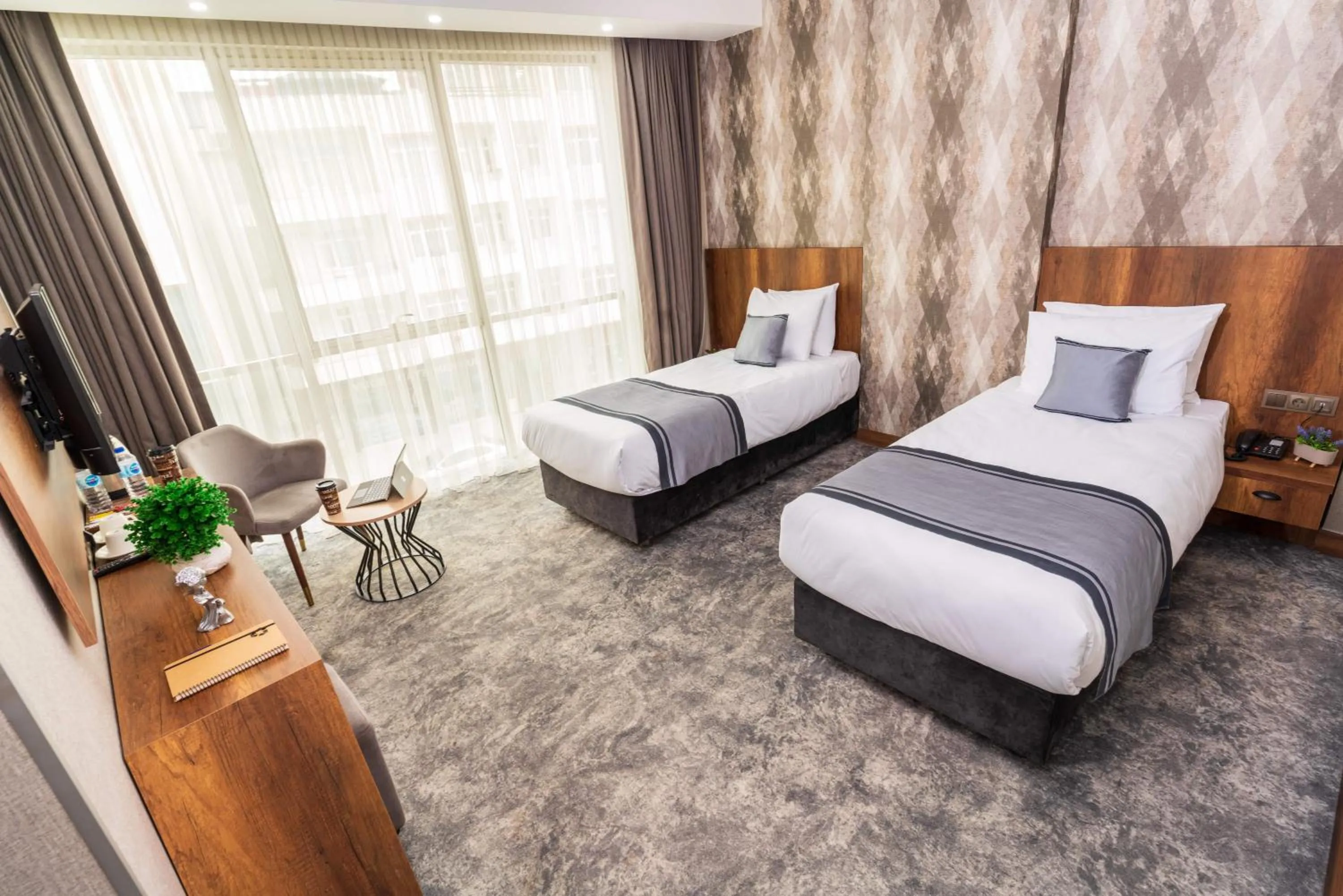 Deluxe Twin Room in Istanbul Airport Express Hotel