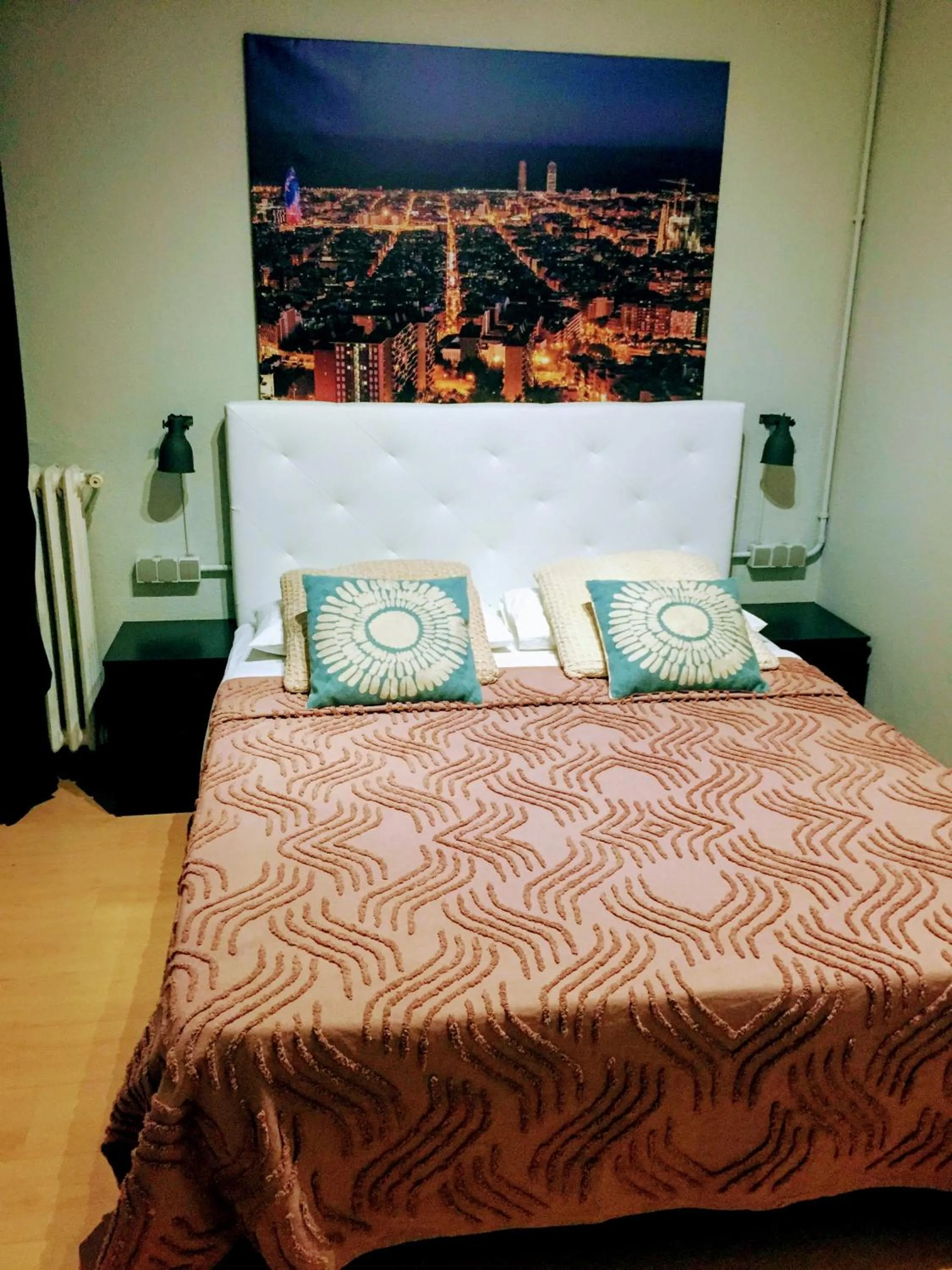 Double Room with Shared Bathroom in Buba House