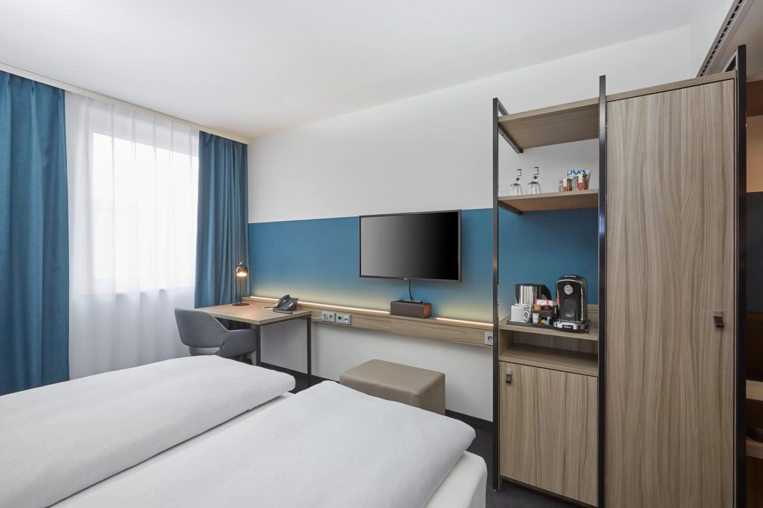 Business Double or Twin Room in H4 Hotel Leipzig