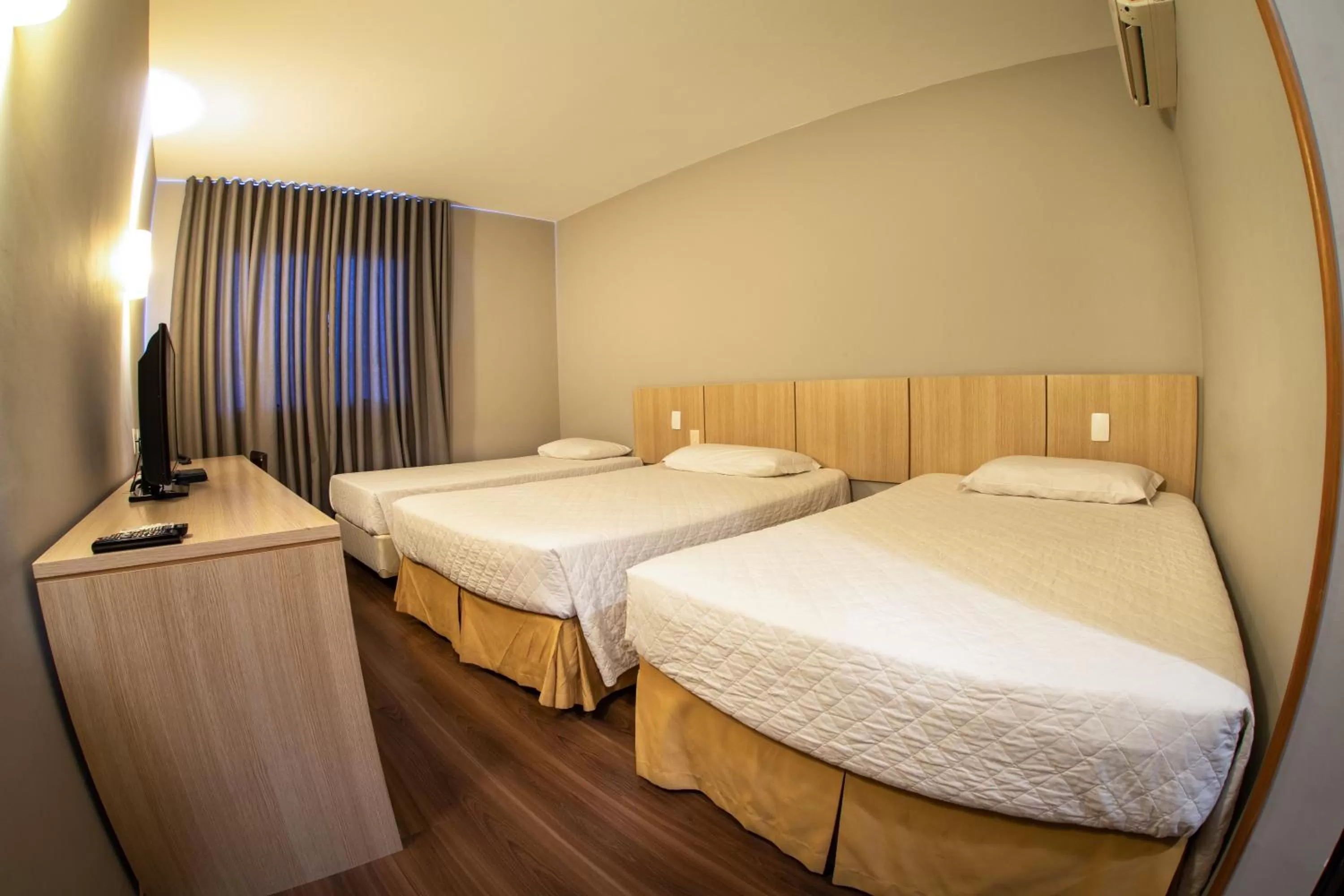 Triple Room - single occupancy in Hotel Campo Largo Express