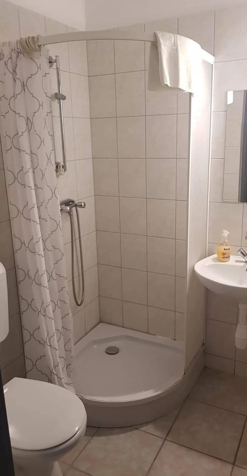 Twin Room with Bathroom in Lánchíd Szálló