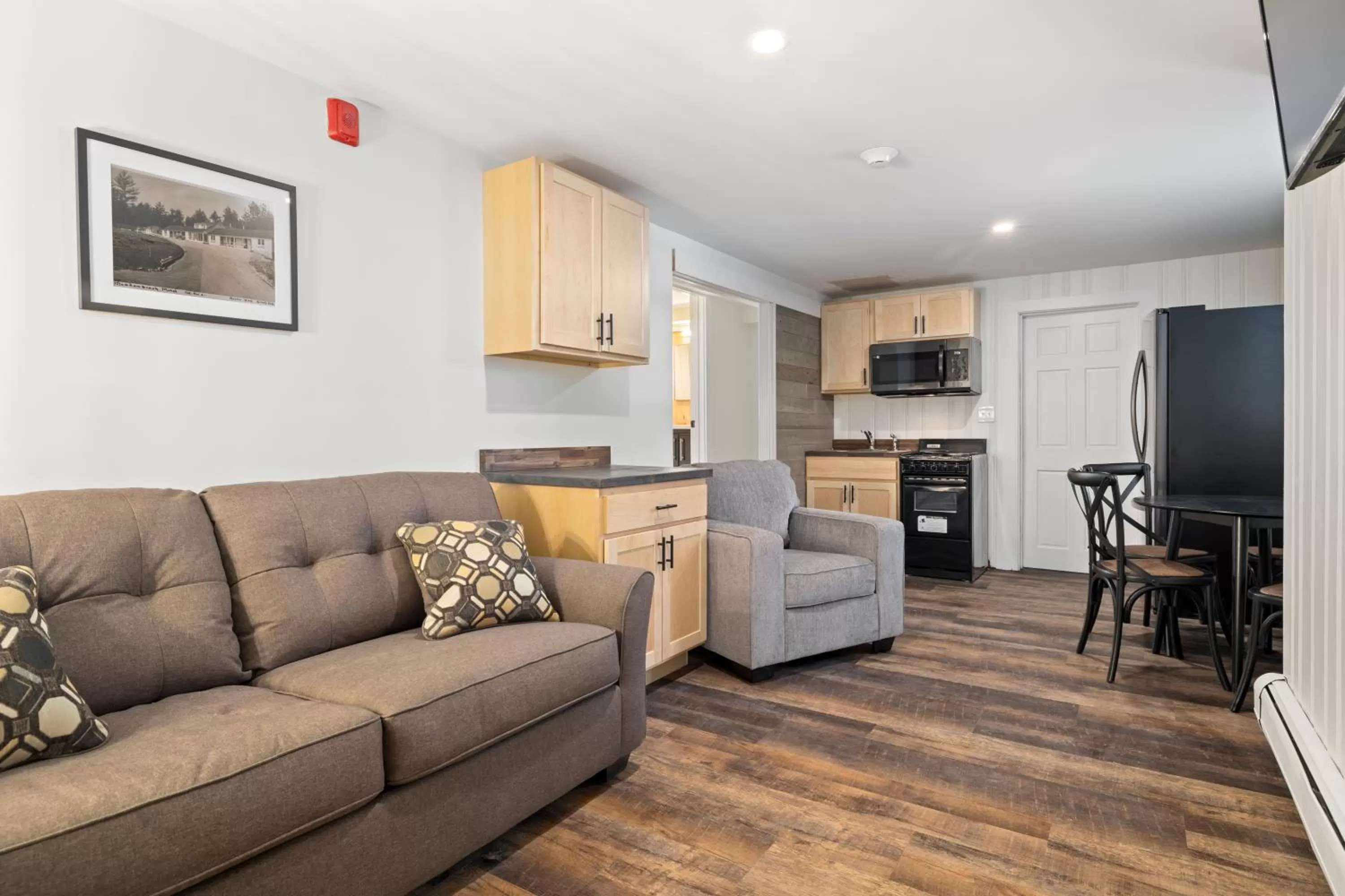 Apartment in The Inn & More