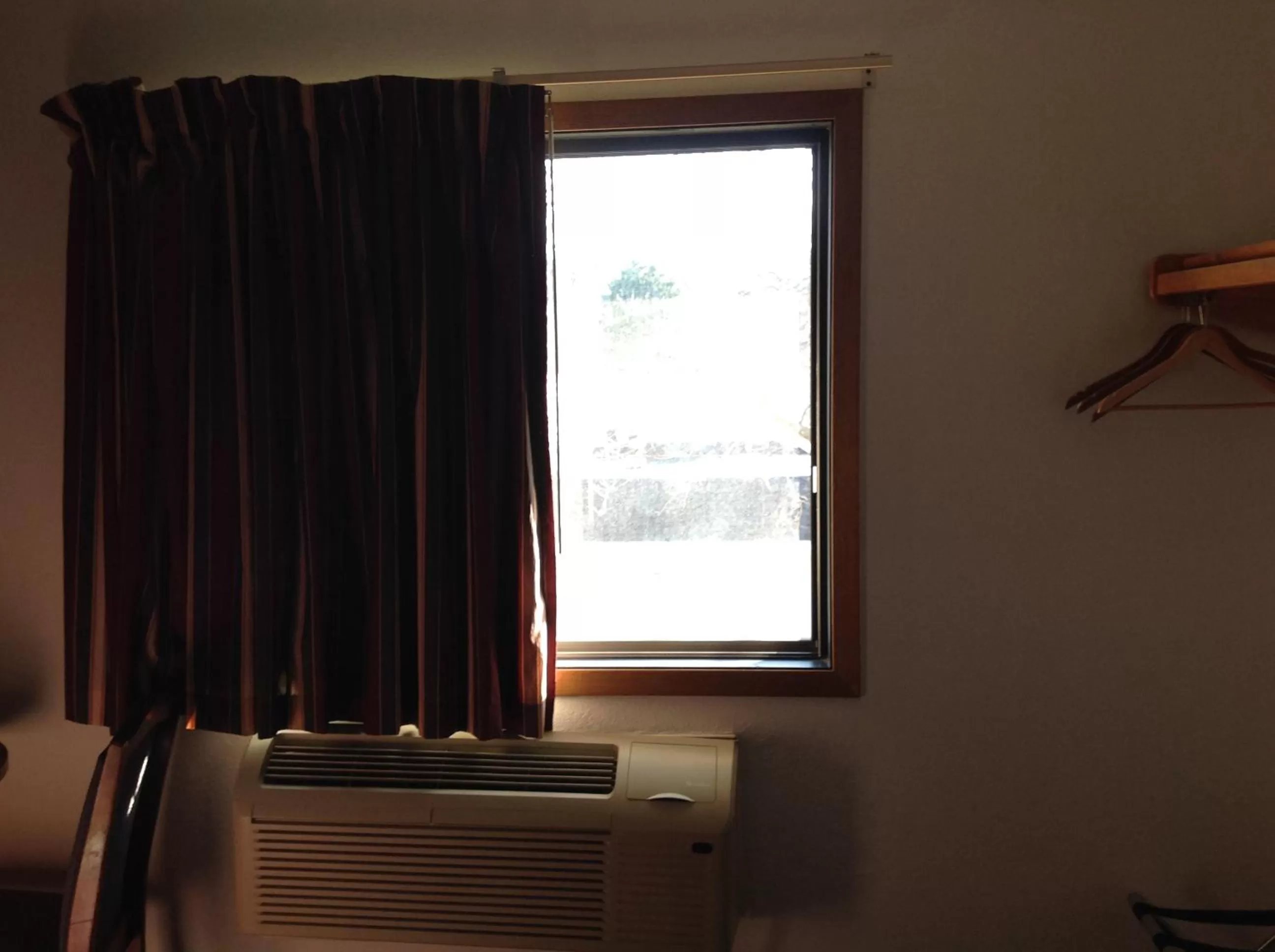 Queen Room - Mobility Access/Non-Smoking in Super 8 by Wyndham Winchester VA