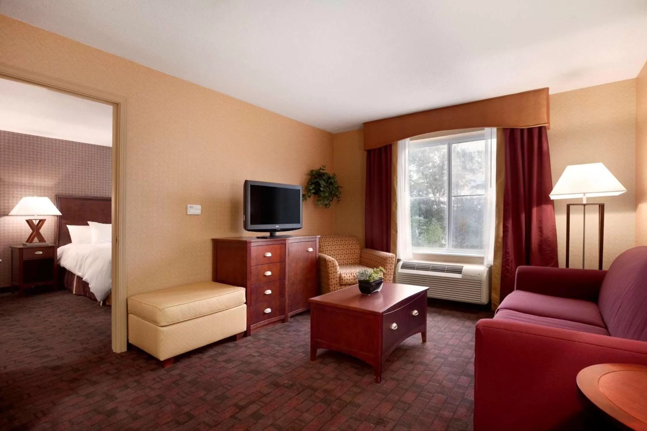King Suite - Hearing Access/Non-Smoking in Homewood Suites Atlantic City Egg Harbor Township