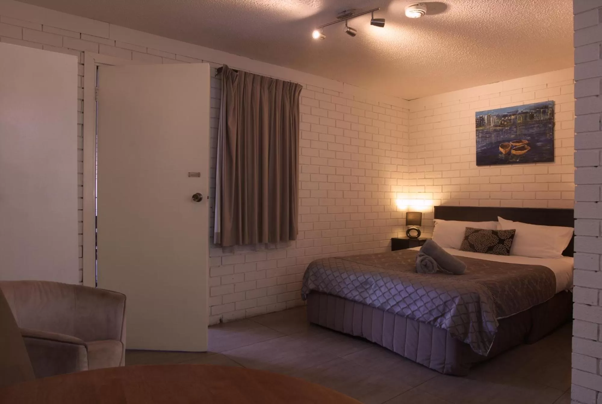 Standard Queen Room in Tuncurry Motor Lodge