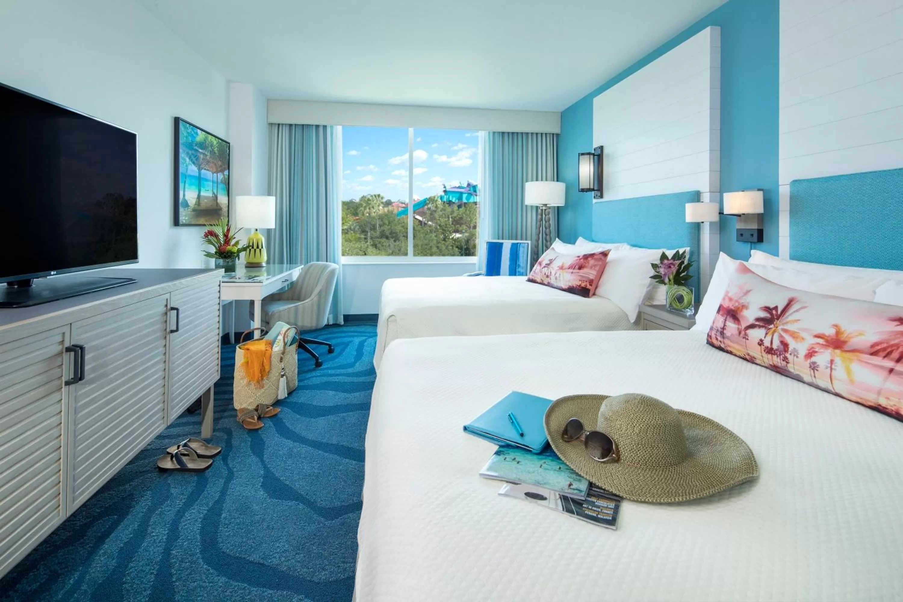 Standard View Room (Includes Early Park Admission*) in Universal's Loews Sapphire Falls Resort