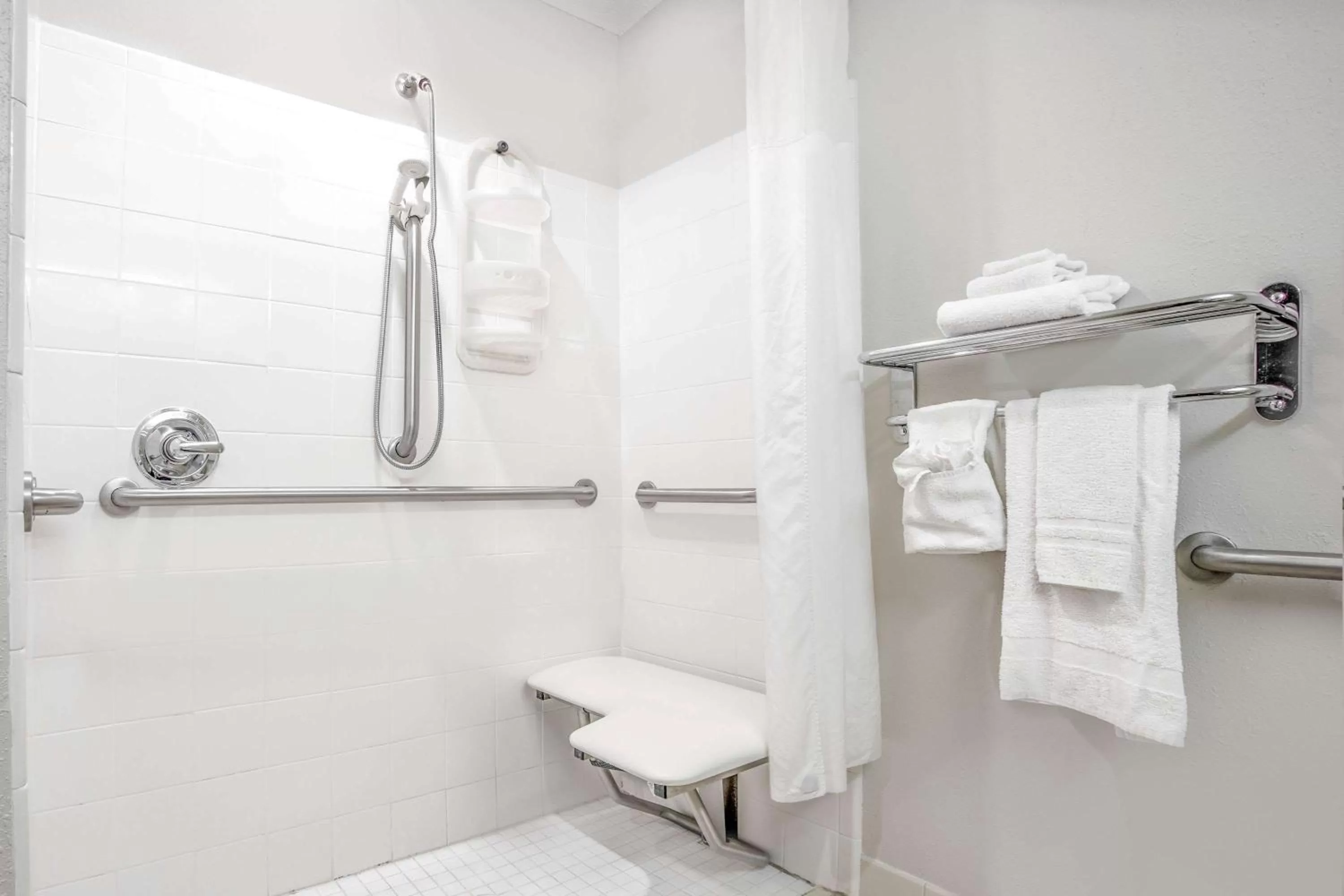 Queen Room with Two Queen Beds - Disability Access/Non-Smoking in Microtel Inn & Suites by Wyndham Bremen