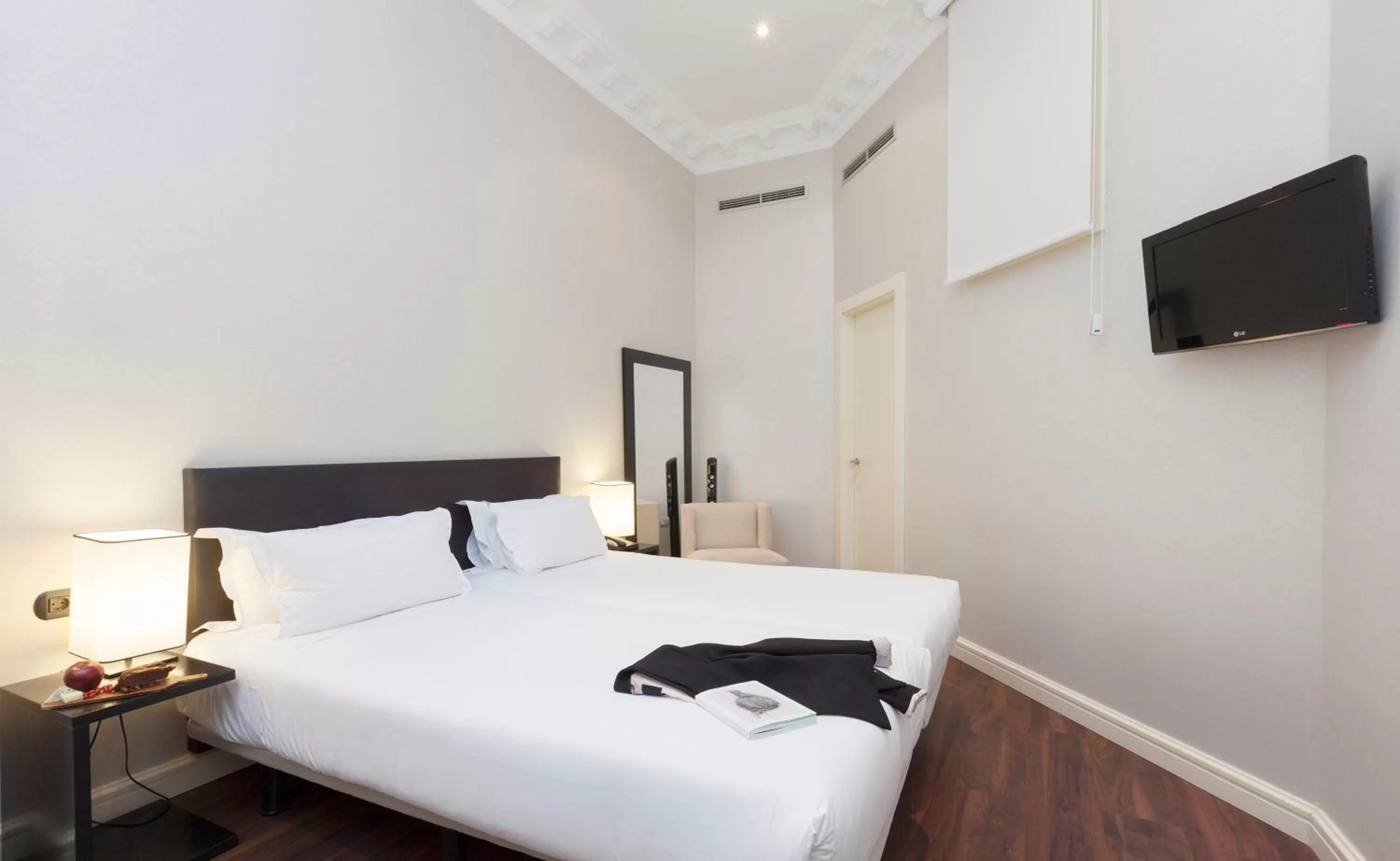 Standard Double or Twin Room in Hotel Sardinero Madrid
