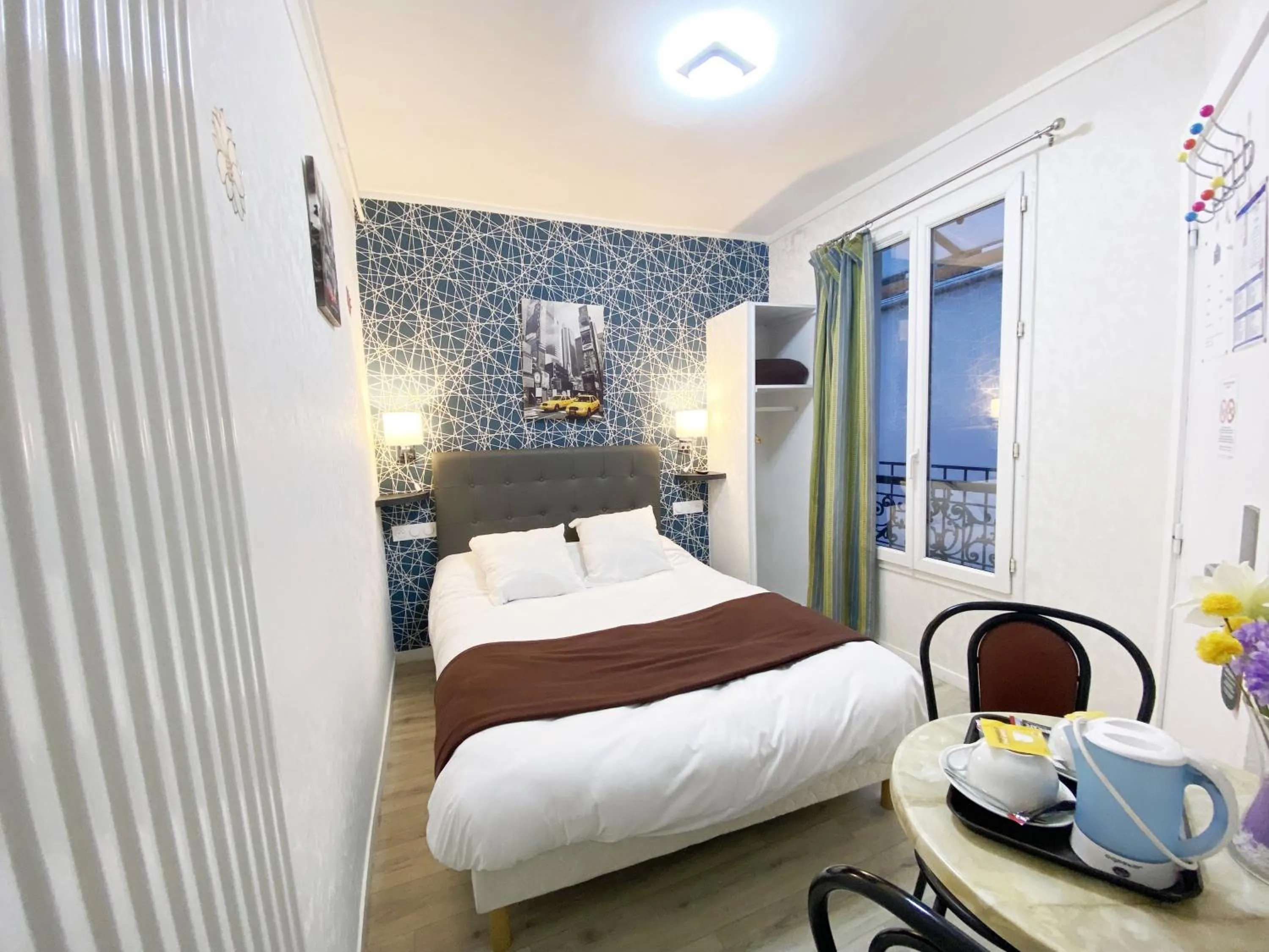 Double Room in Hotel Aviatic
