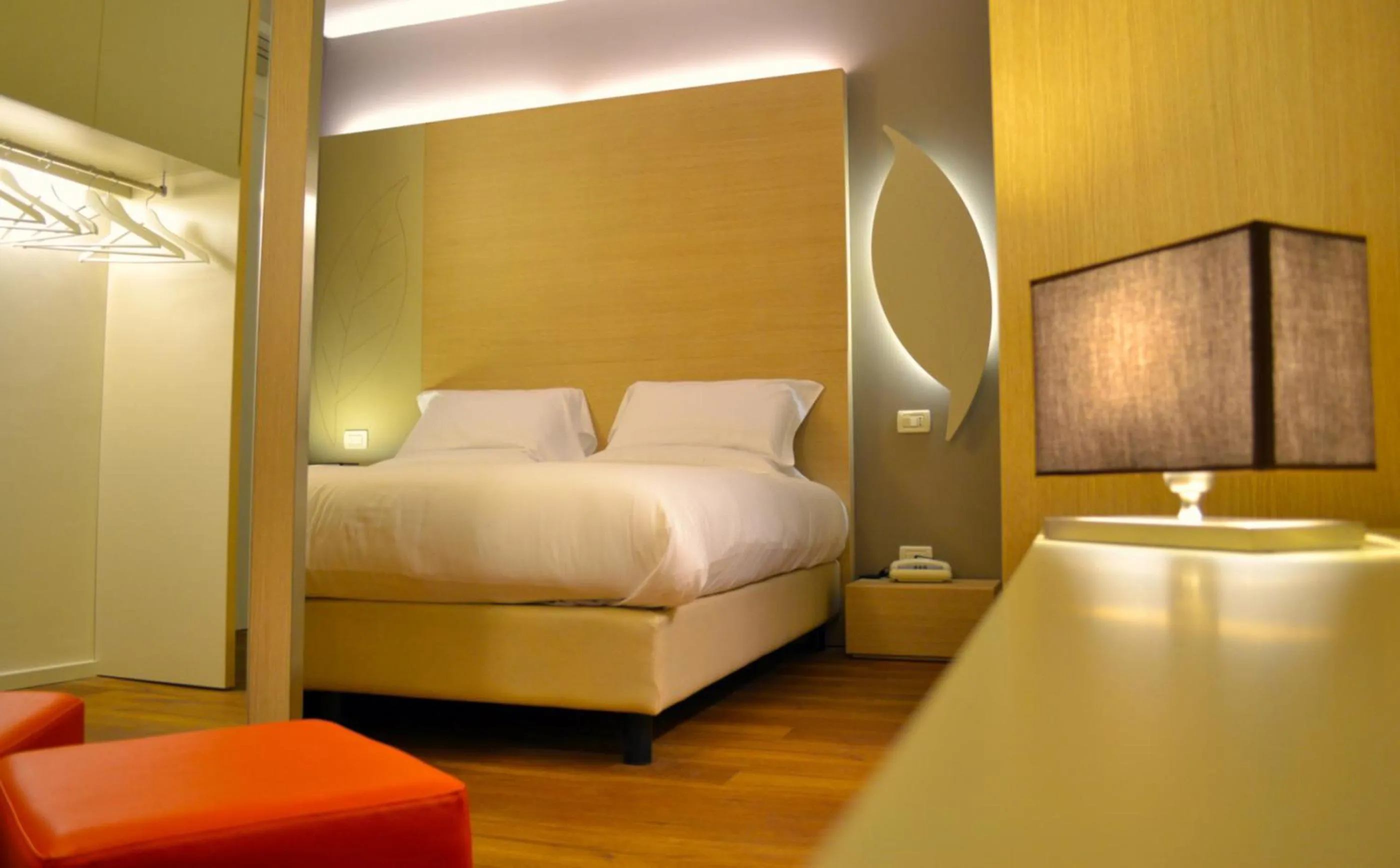Superior Double or Twin Room with Spa Bath - single occupancy in Hotel Colonne