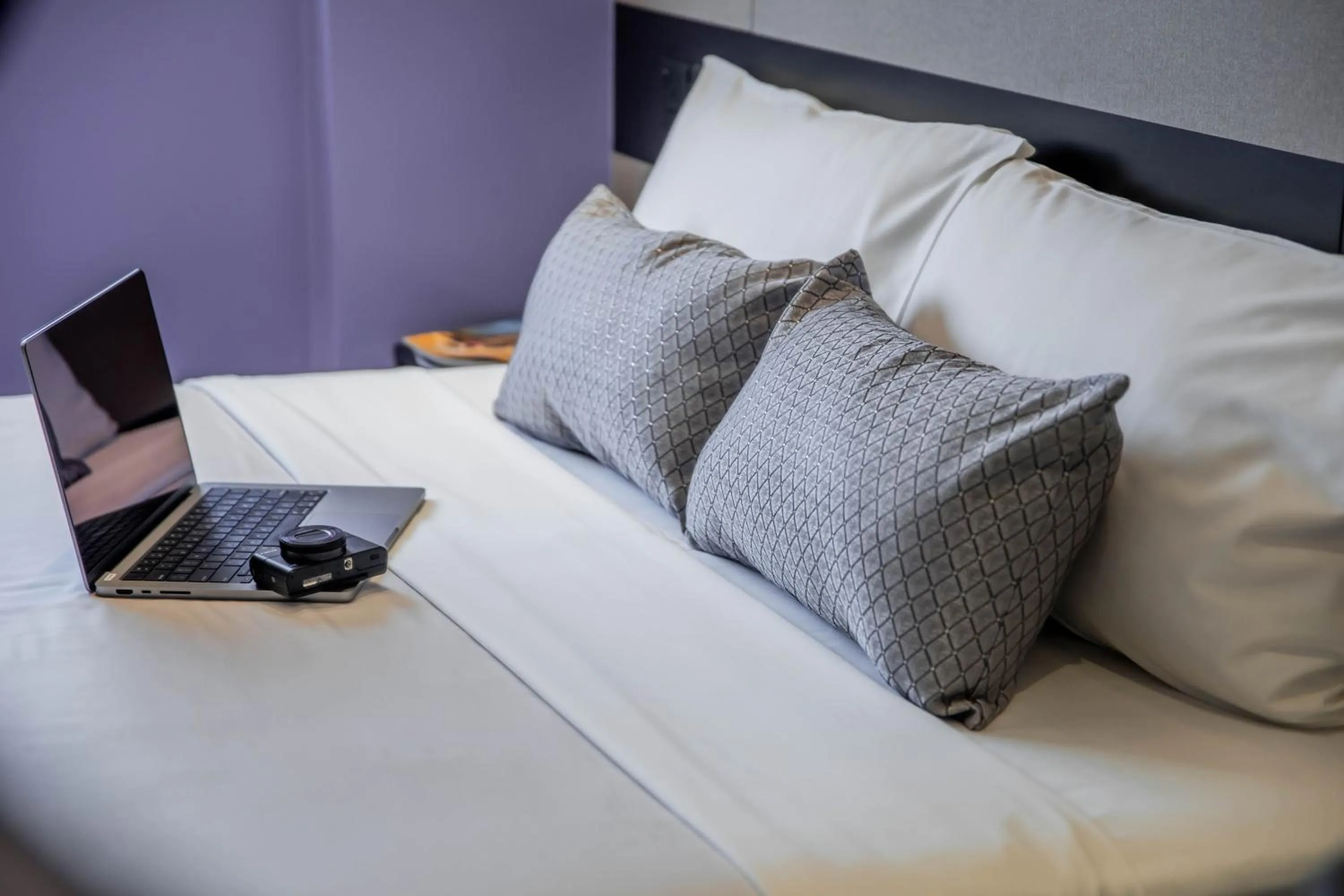 Superior Queen Room in Hotel 81 Palace - NEWLY RENOVATED