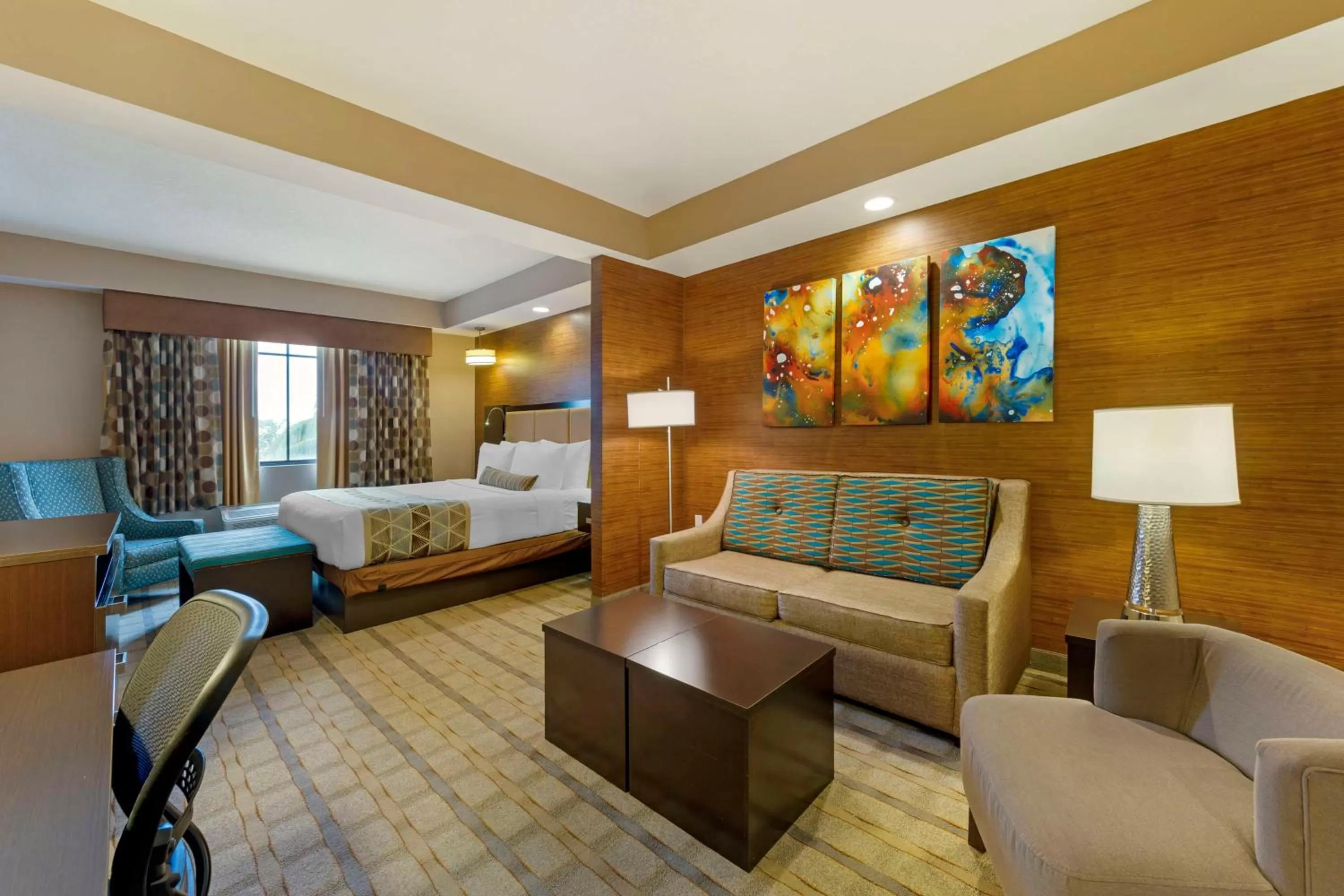 King Suite - Disability Access in Best Western Plus Miami Executive Airport Hotel and Suites