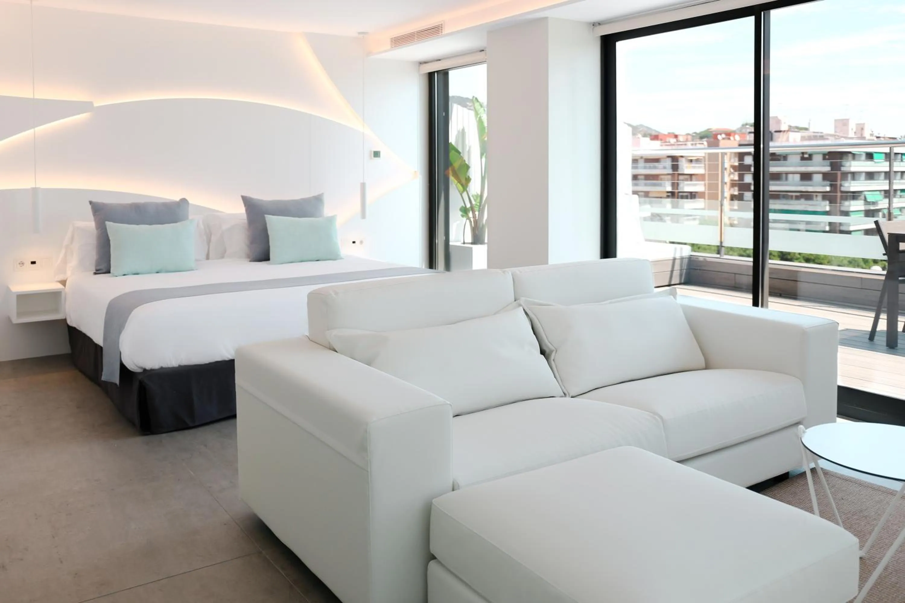 Deluxe Suite with Spa Bath in KAKTUS Hotel Kaktus Playa