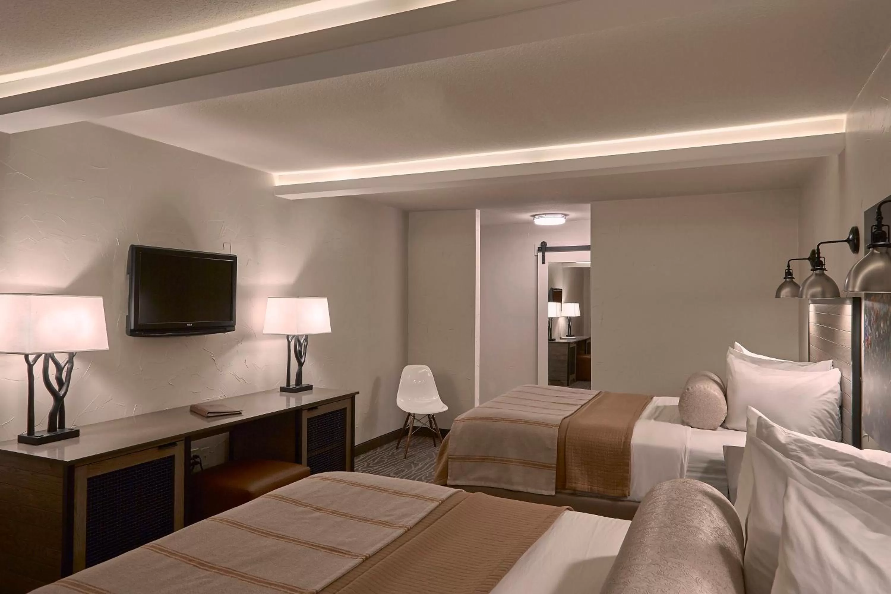 Queen Room with Two Queen Beds - Pool Side in Fredericksburg Inn and Suites