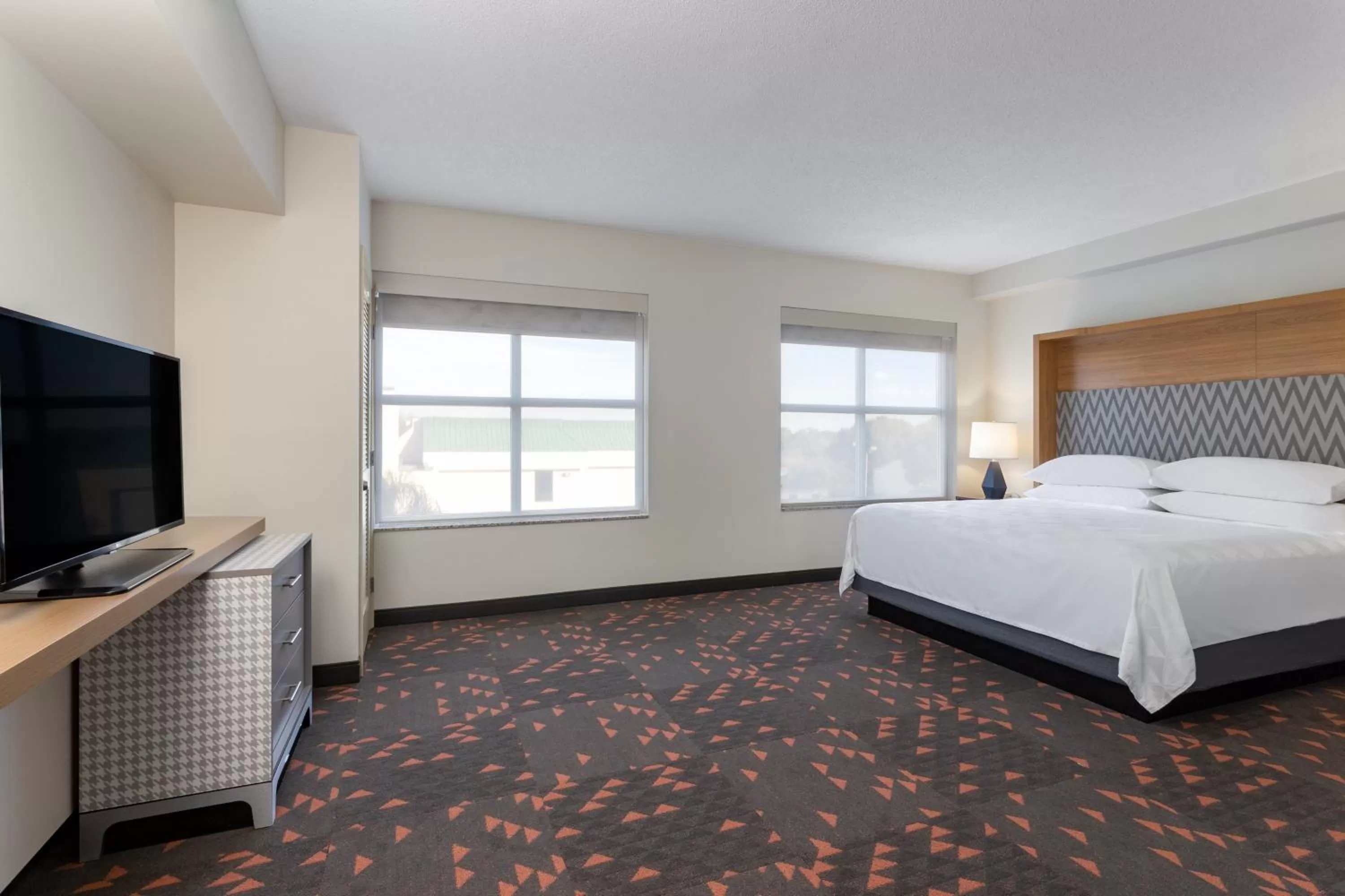 King Suite with Tub and Sofa Bed - Mobility Accessible in Holiday Inn Winter Haven by IHG