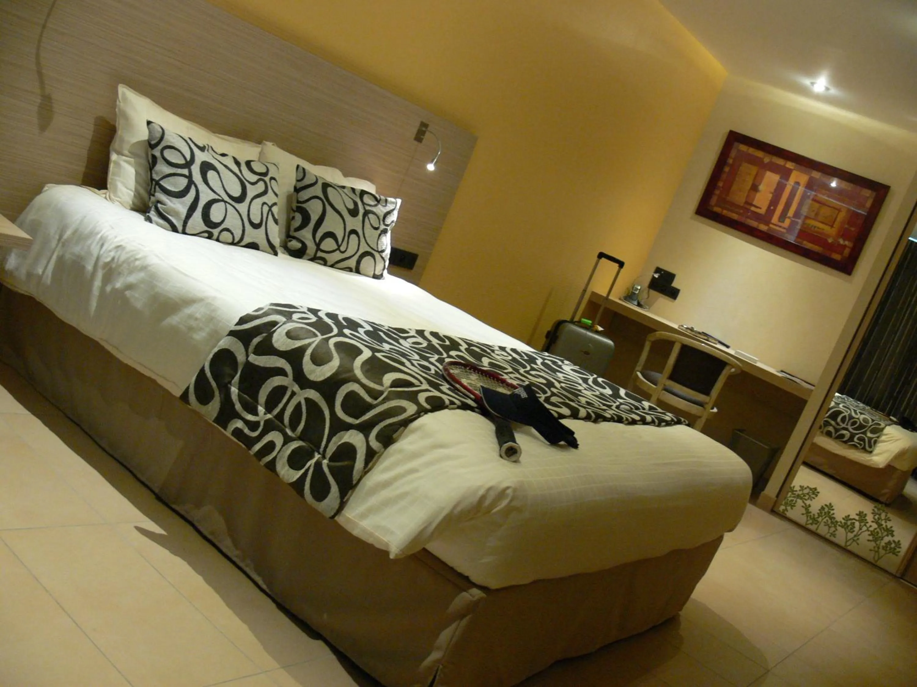 Comfort Double Room with Shower and  Disability Access in Logis Hotels Le Champalud Restaurant La Citadelle