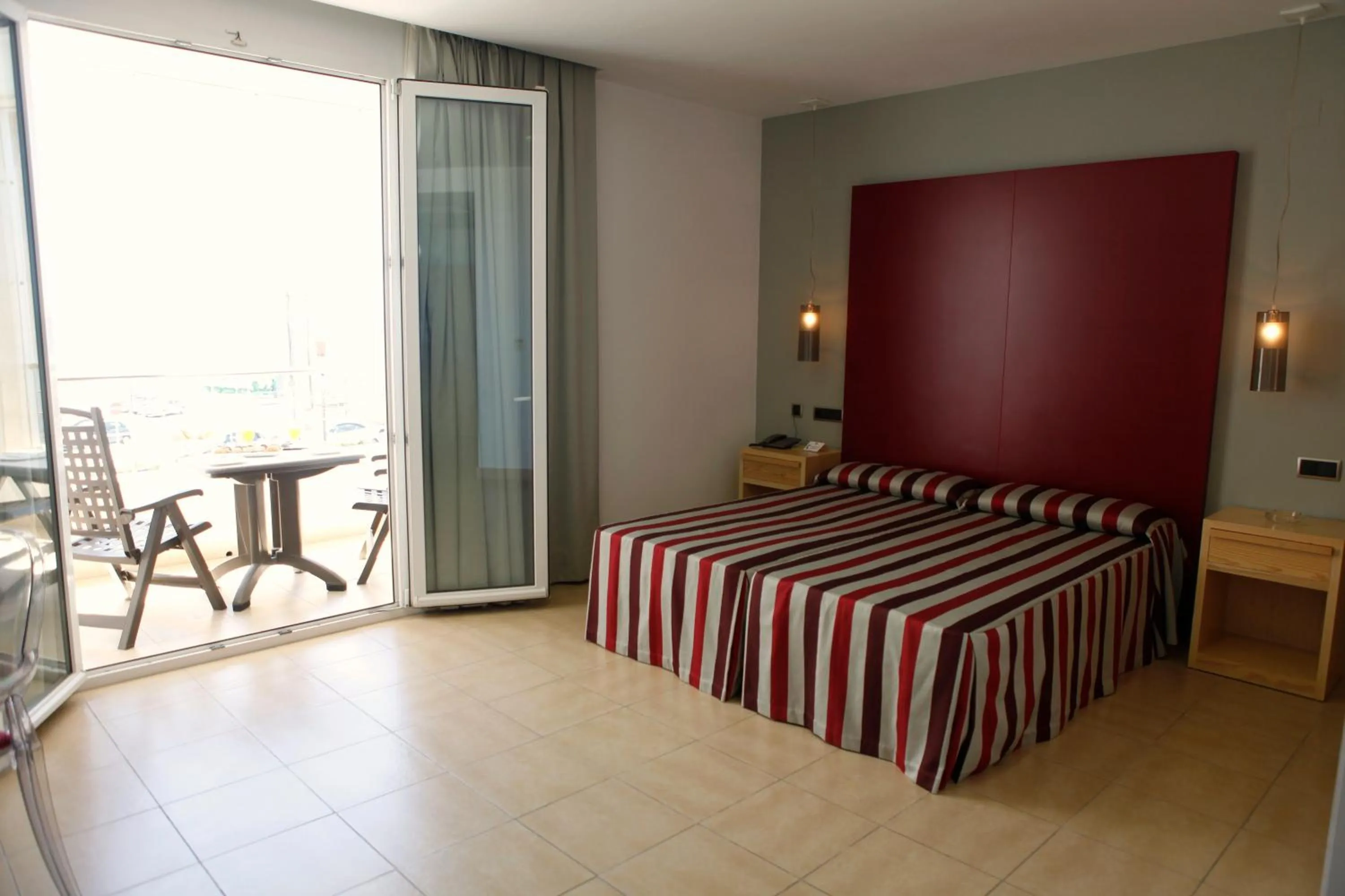 Double Room with Terrace and Sea View   in Hotel Adiafa