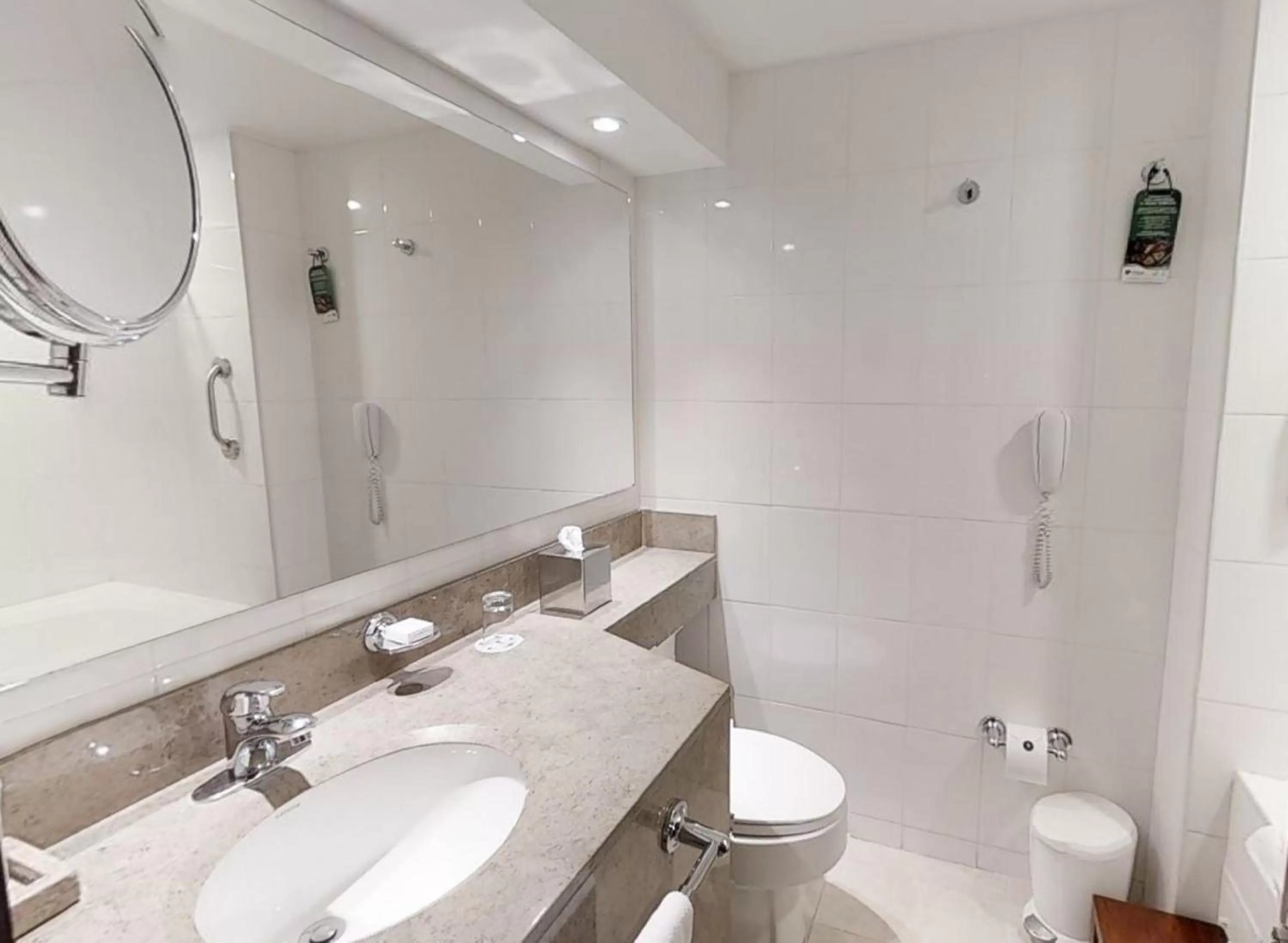 Superior Room in Hotel Estelar Suites Jones