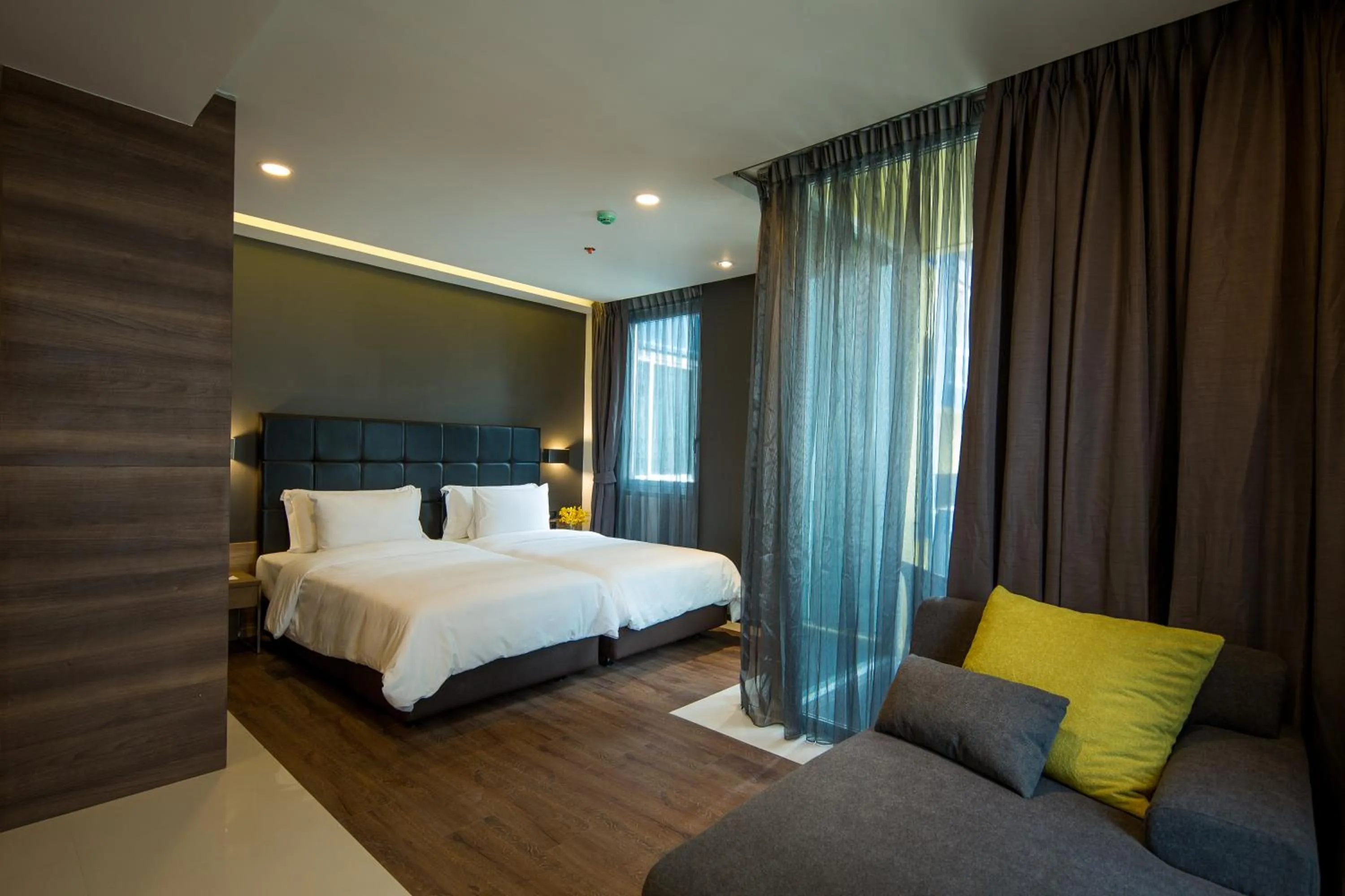 Two Bedroom Deluxe  Suite in LiT BANGKOK Residence