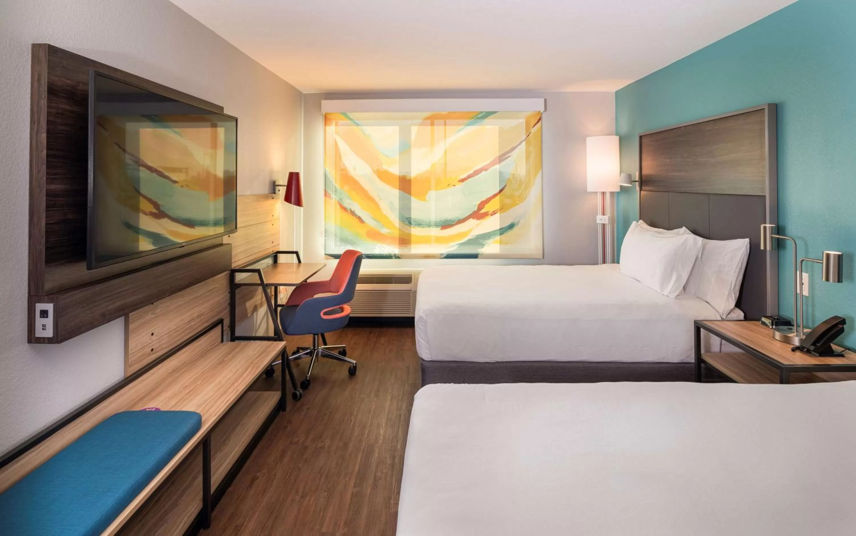 Queen Room with Two Queen Beds in Tru By Hilton Phoenix Glendale Westgate