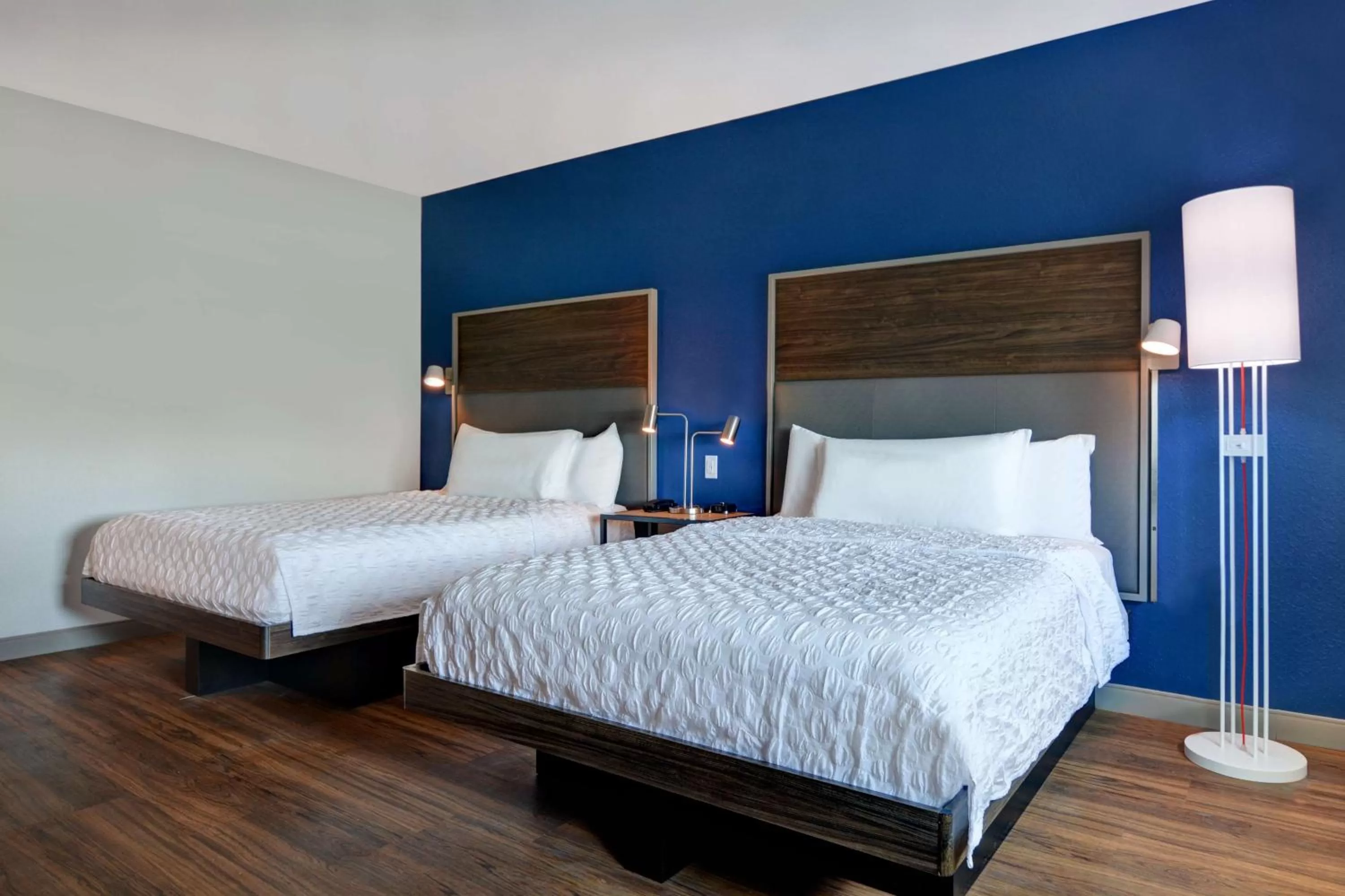 Queen Room with Two Queen Beds - Mobility Access in Tru By Hilton St. Petersburg Downtown Central Ave