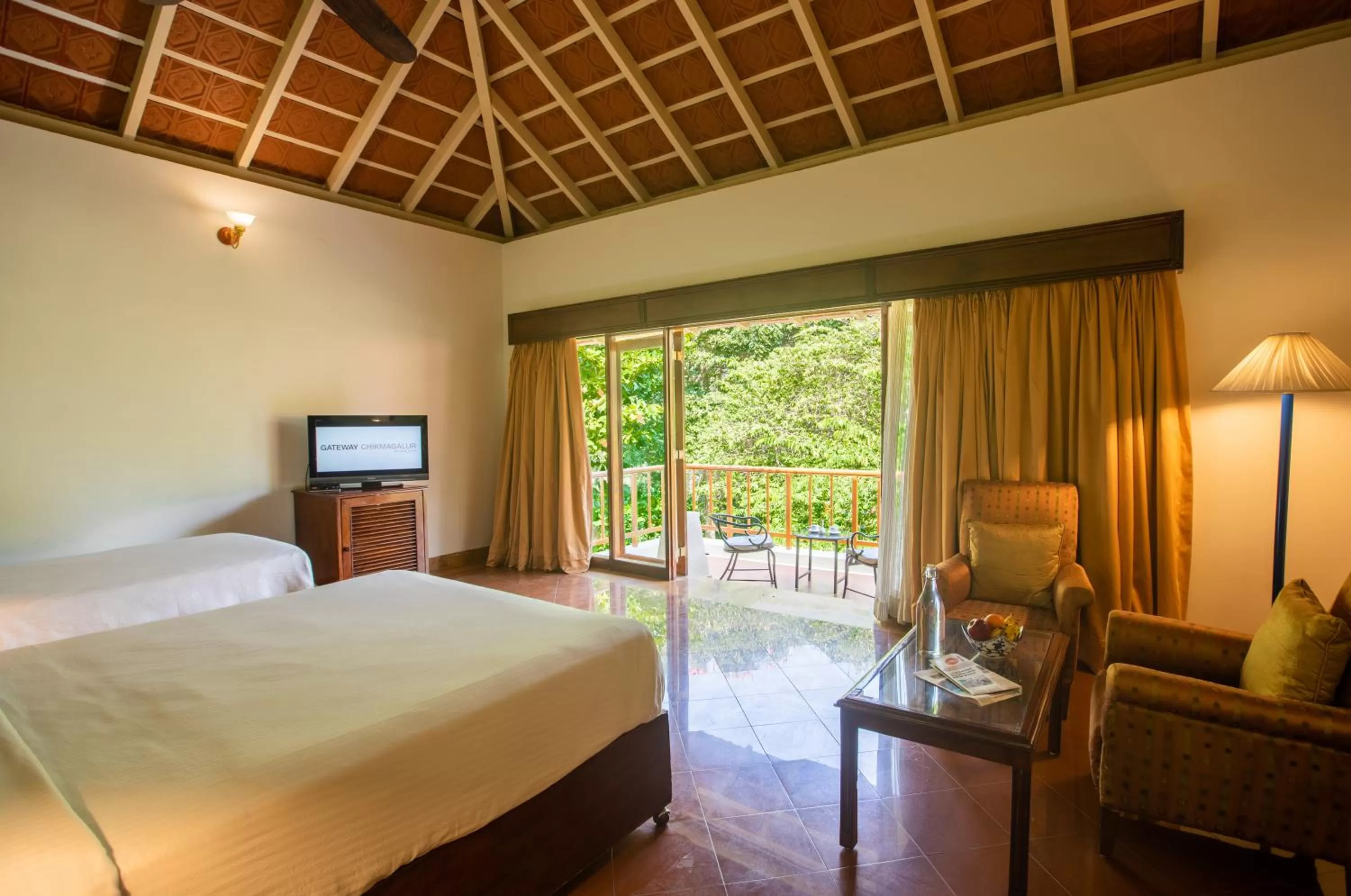 Cottage Queen Room with Garden View in Gateway Chikmagalur